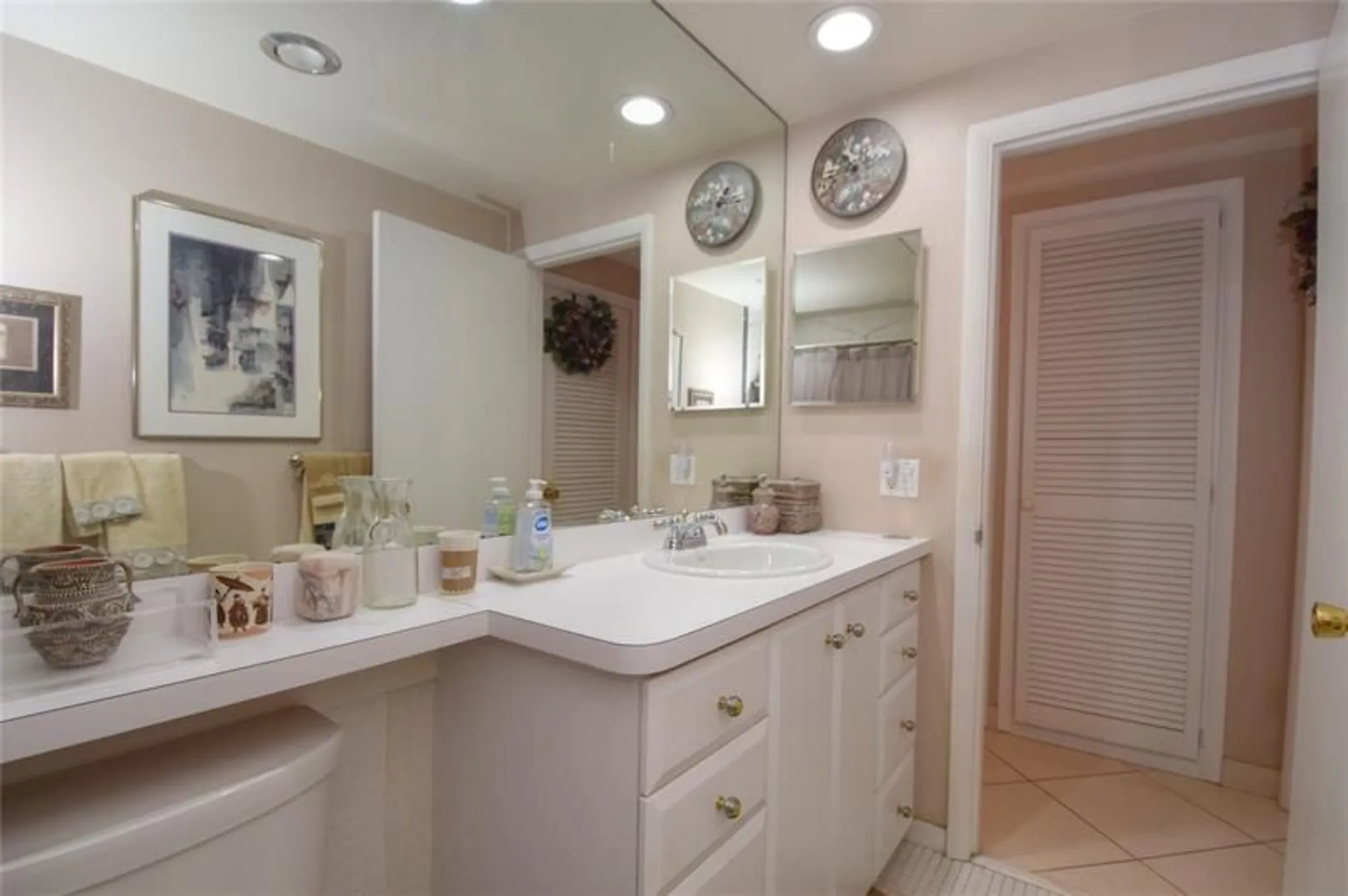 Property Slideshow image 20 of 41 | 3333 ne 34th st 1401, Fort Lauderdale, FL, 33308