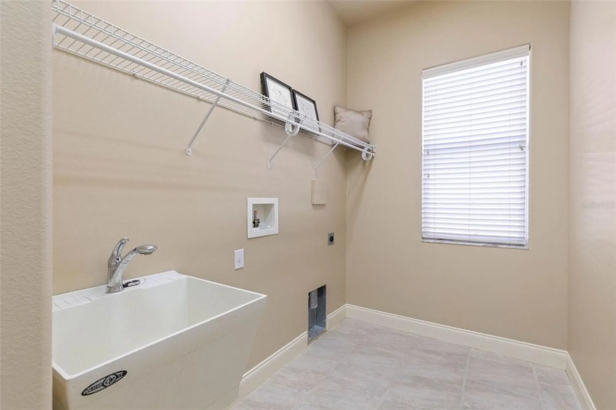 Property Slideshow image 37 of 89 | 3404 rexford cir, Ormond Beach, FL, 32174
