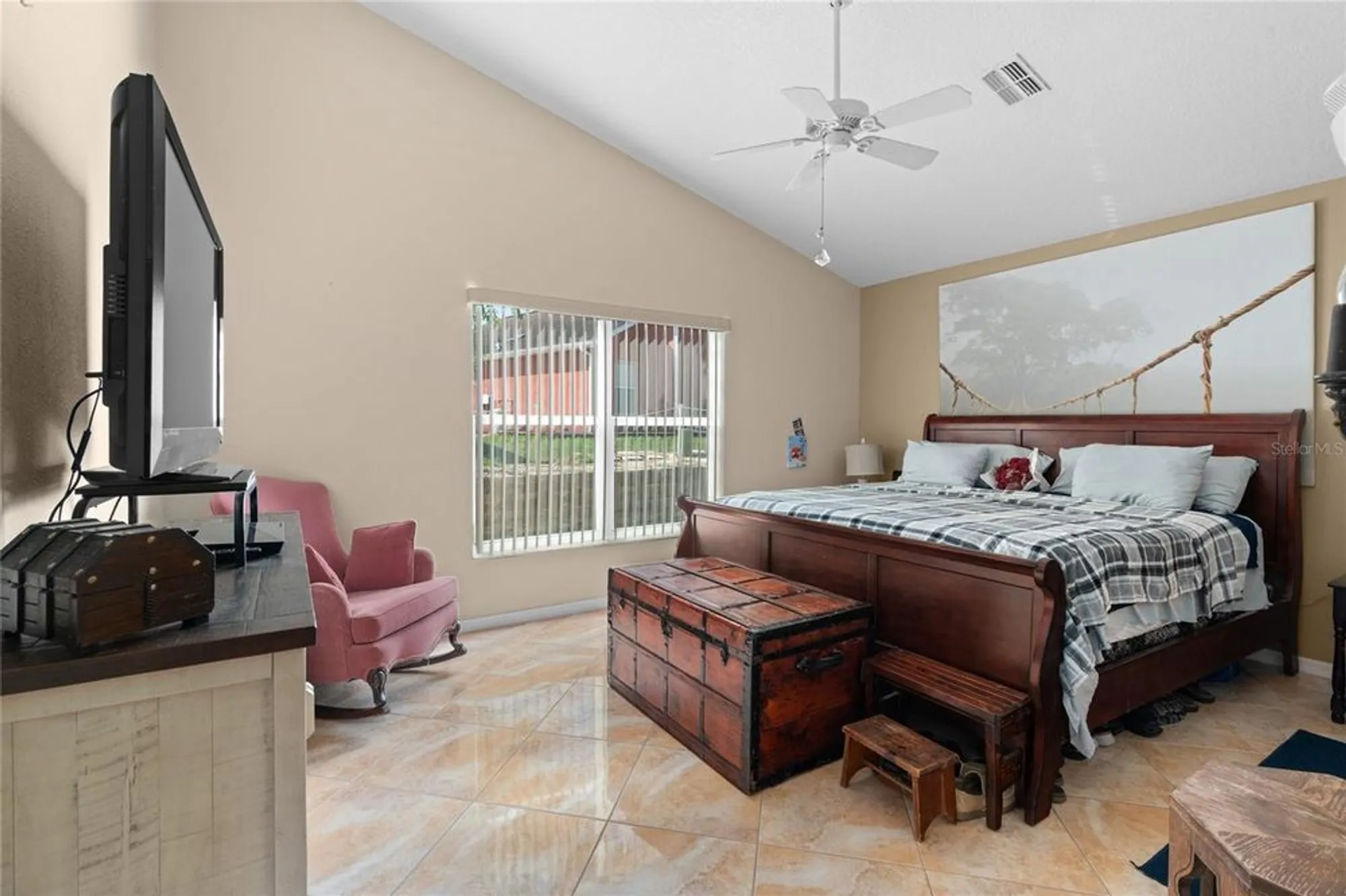 Property Slideshow image 12 of 28 | 10468 s drew bryant cir, Floral City, FL, 34436