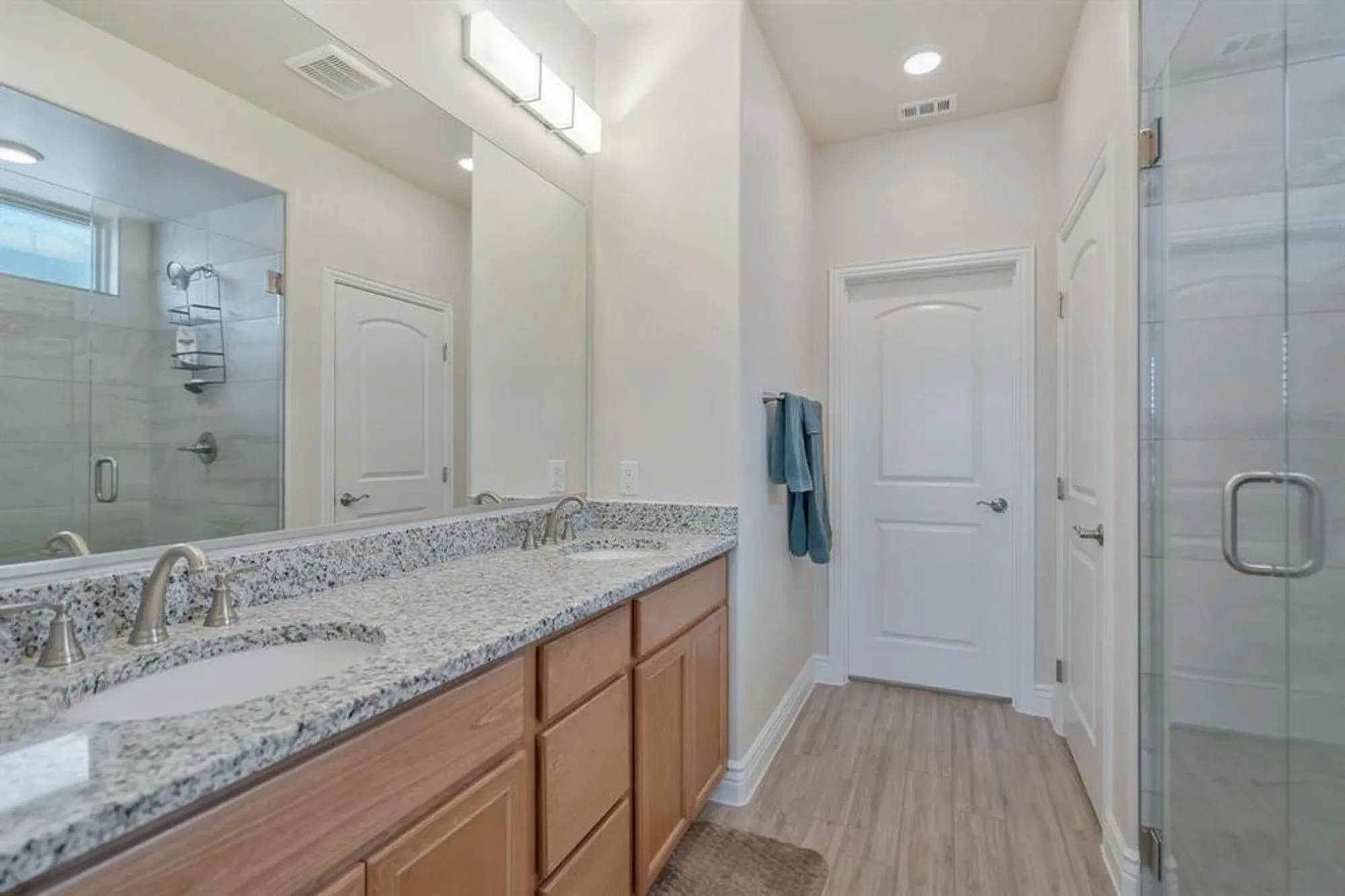 Property Slideshow image 23 of 36 | 11404 iron bark dr, Denton, TX, 76207