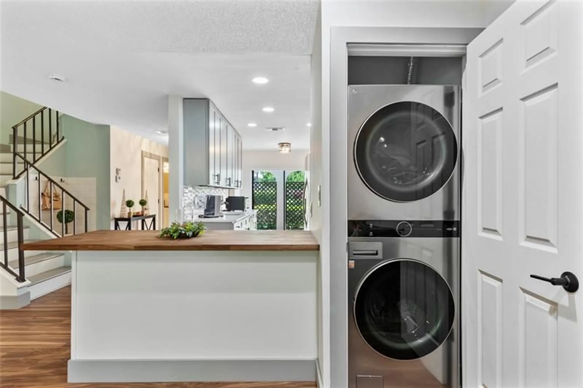 Property Slideshow image 8 of 29 | 21691 cypress rd apt 16c, Boca Raton, FL, 33433