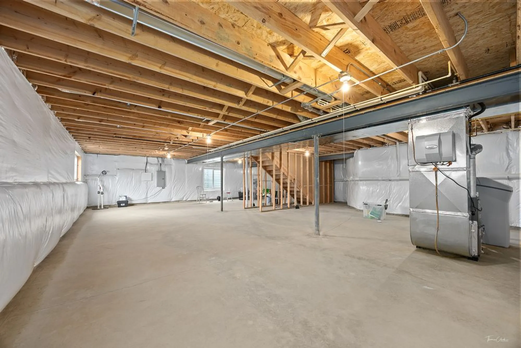 Property Slideshow image 20 of 28 | 17340 lucerne ct, Lockport, IL, 60441