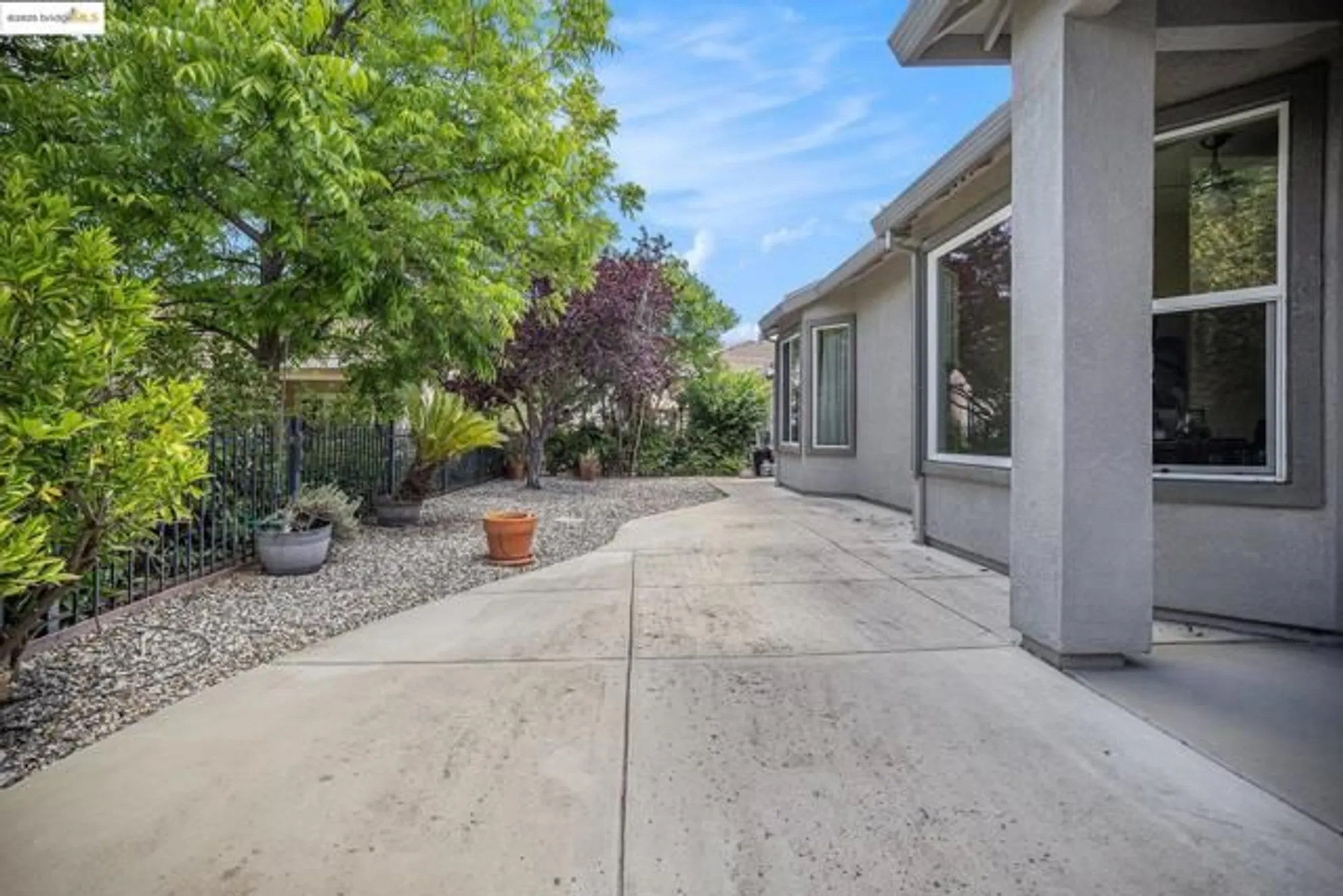 Property Slideshow image 30 of 48 | 1012 centennial dr, Brentwood, CA, 94513