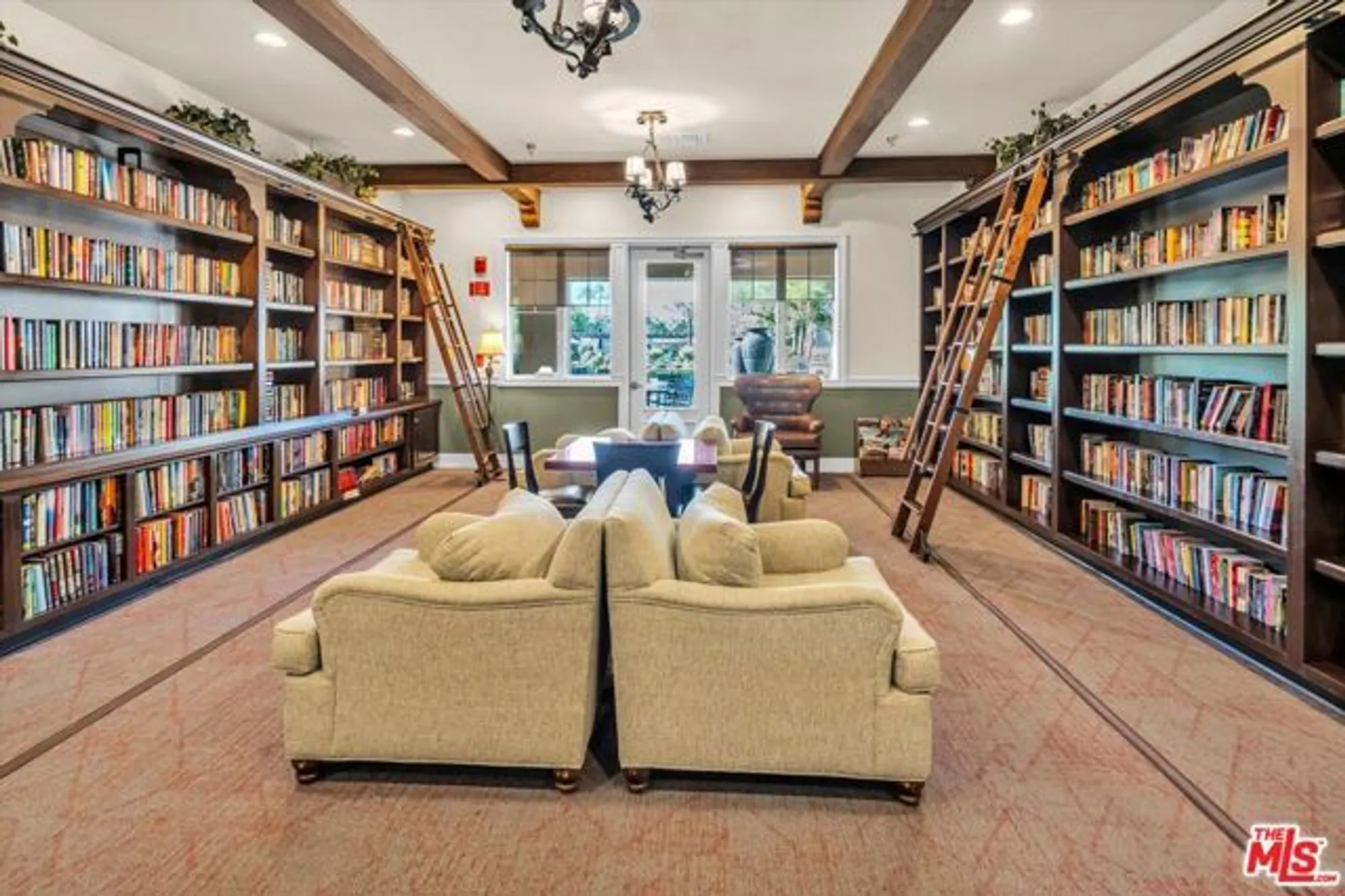 Property Slideshow image 29 of 39 | 180 kettle crk, Beaumont, CA, 92223