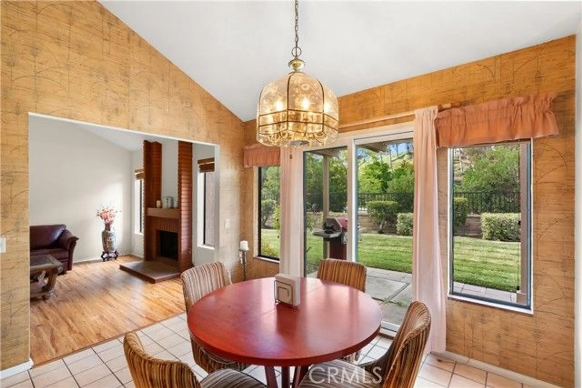 Property Slideshow image 21 of 43 | 28037 via tirso, Mission Viejo, CA, 92692