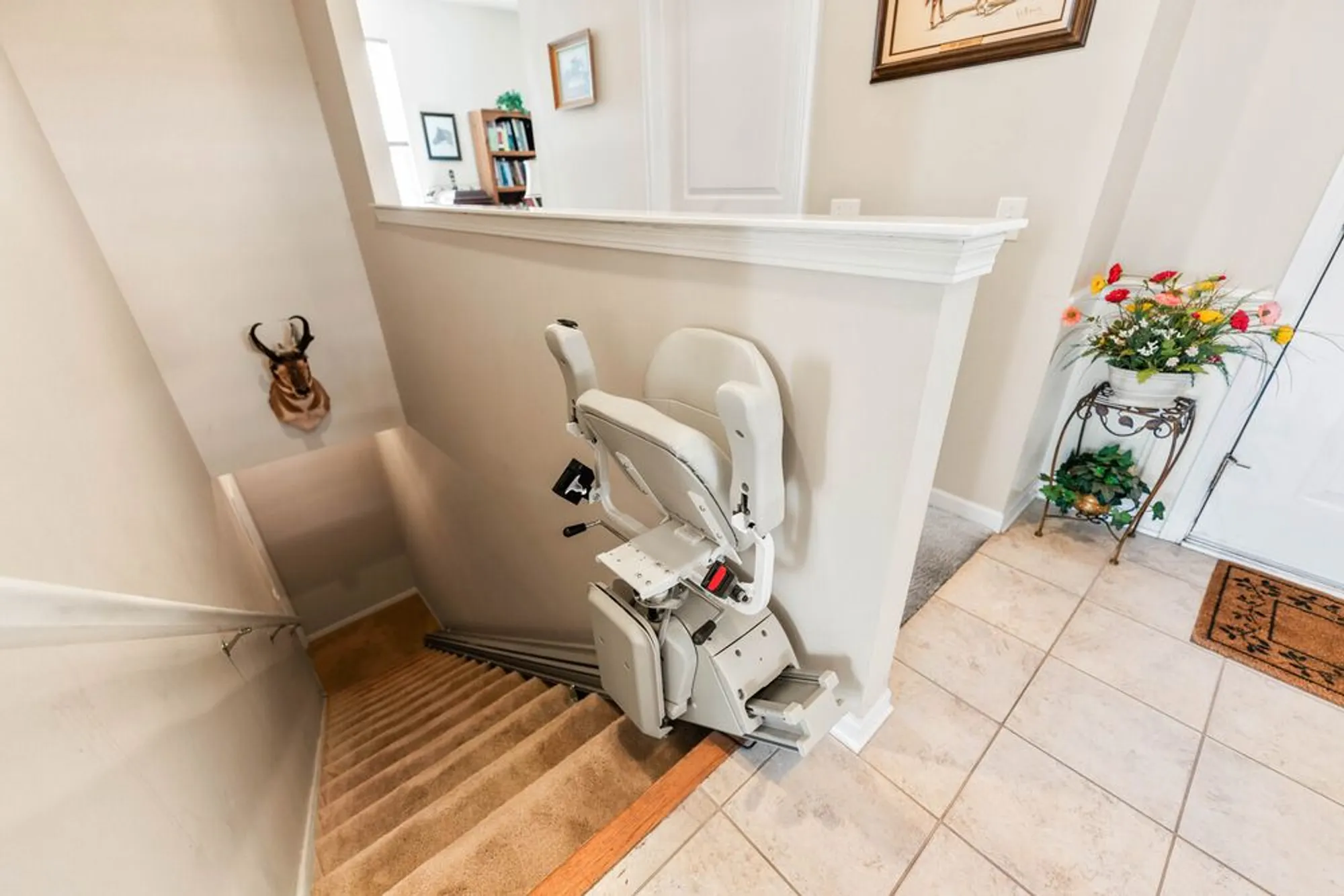 Property Slideshow image 27 of 61 | 13184 oakwood ave, Huntley, IL, 60142