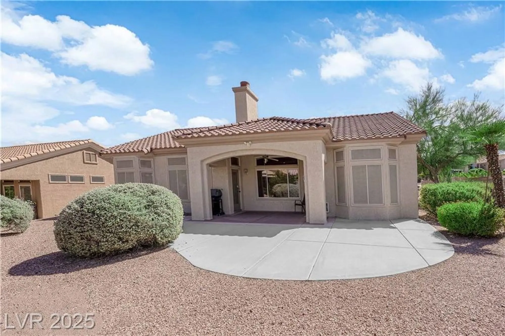 Property Slideshow image 29 of 35 | 10144 hunter springs dr, Las Vegas, NV, 89134