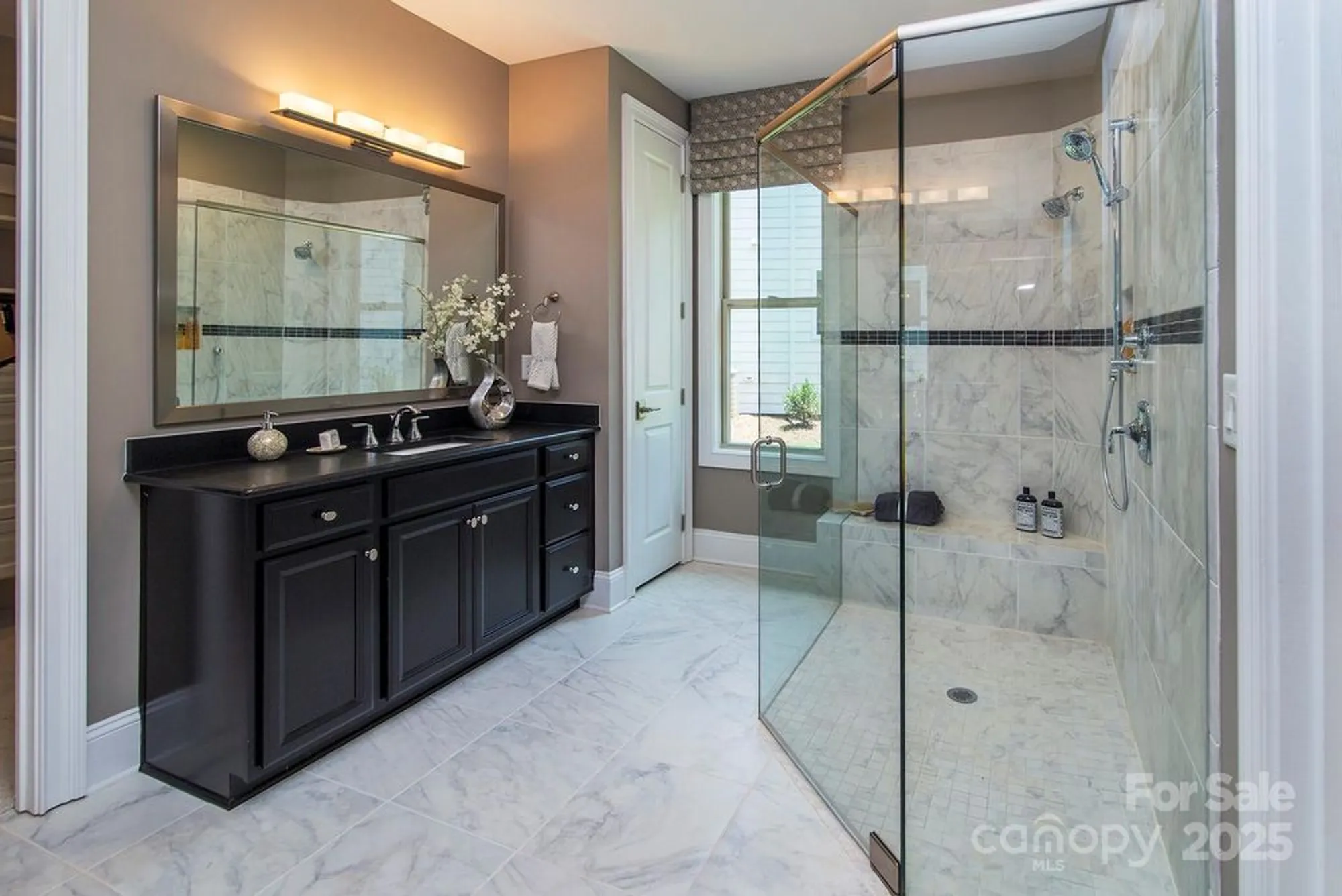 Property Slideshow image 6 of 27 | 8933 silver springs ct, Charlotte, NC, 28215