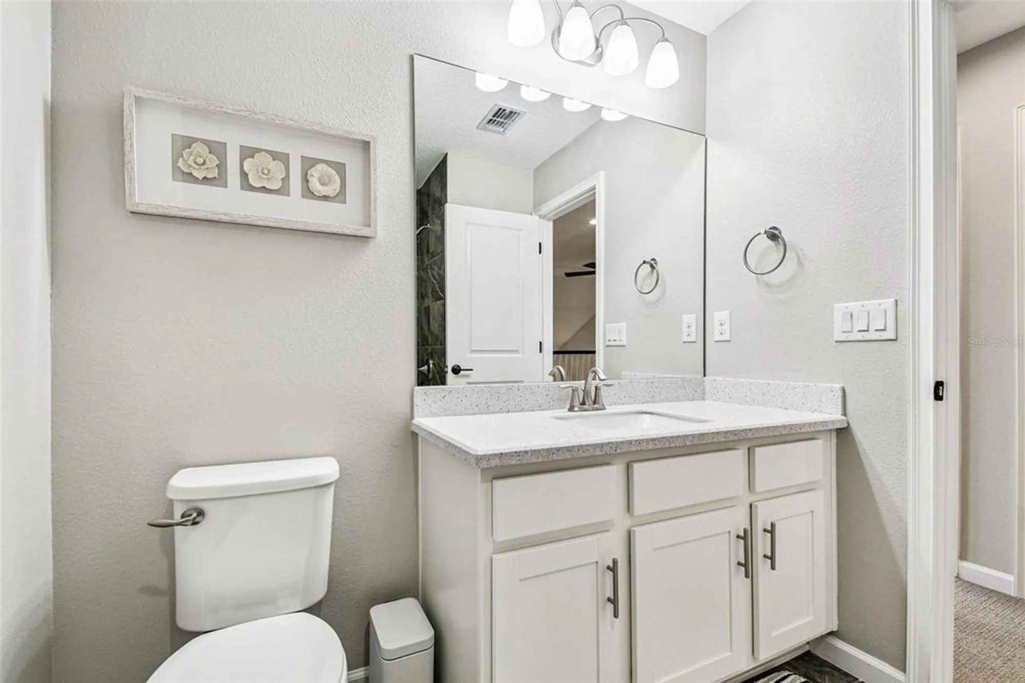 Property Slideshow image 64 of 96 | 5212 blossom cv, Bradenton, FL, 34211