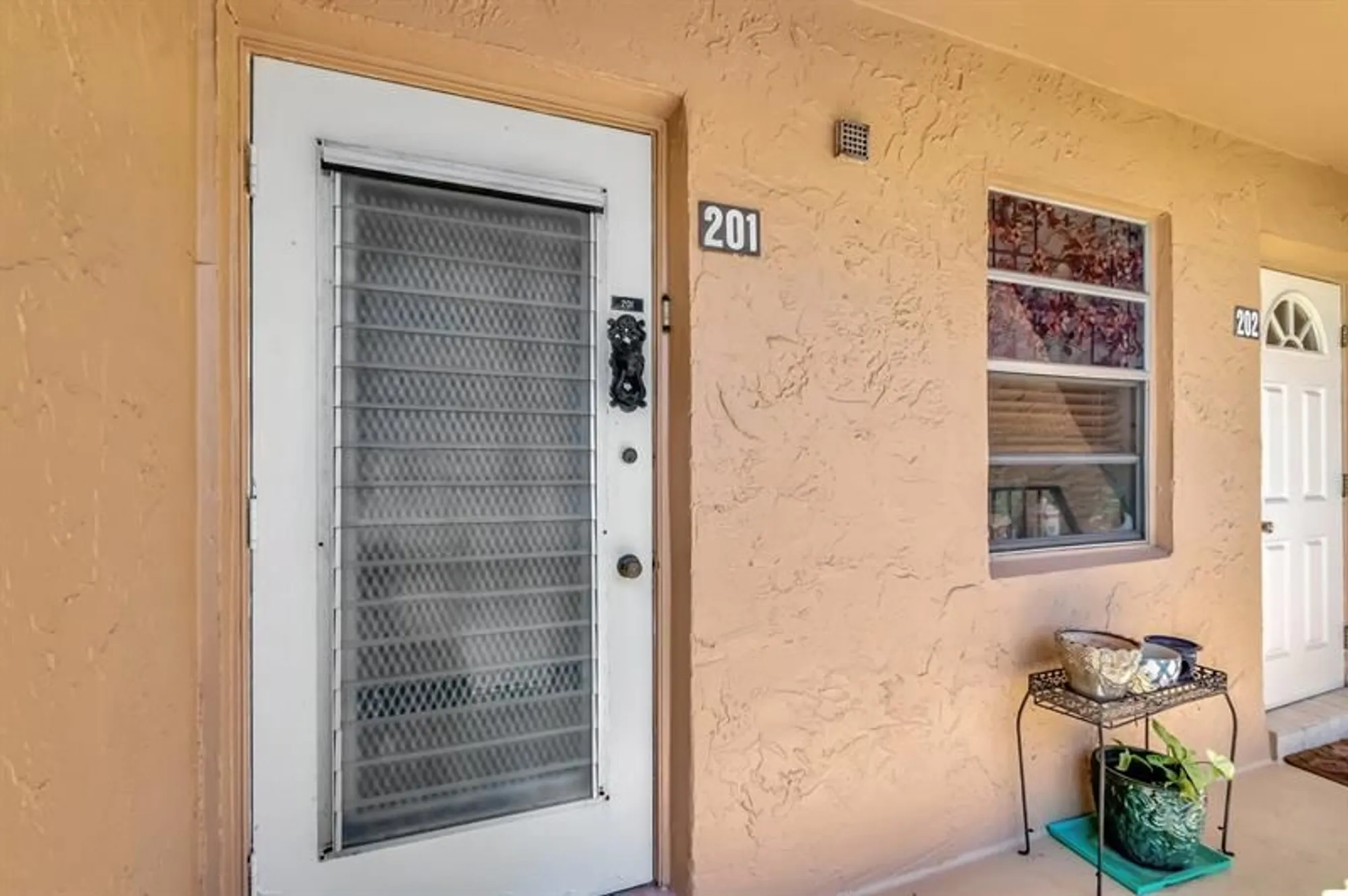 Property Slideshow image 2 of 67 | 100 lake meryl dr 201, West Palm Beach, FL, 33411