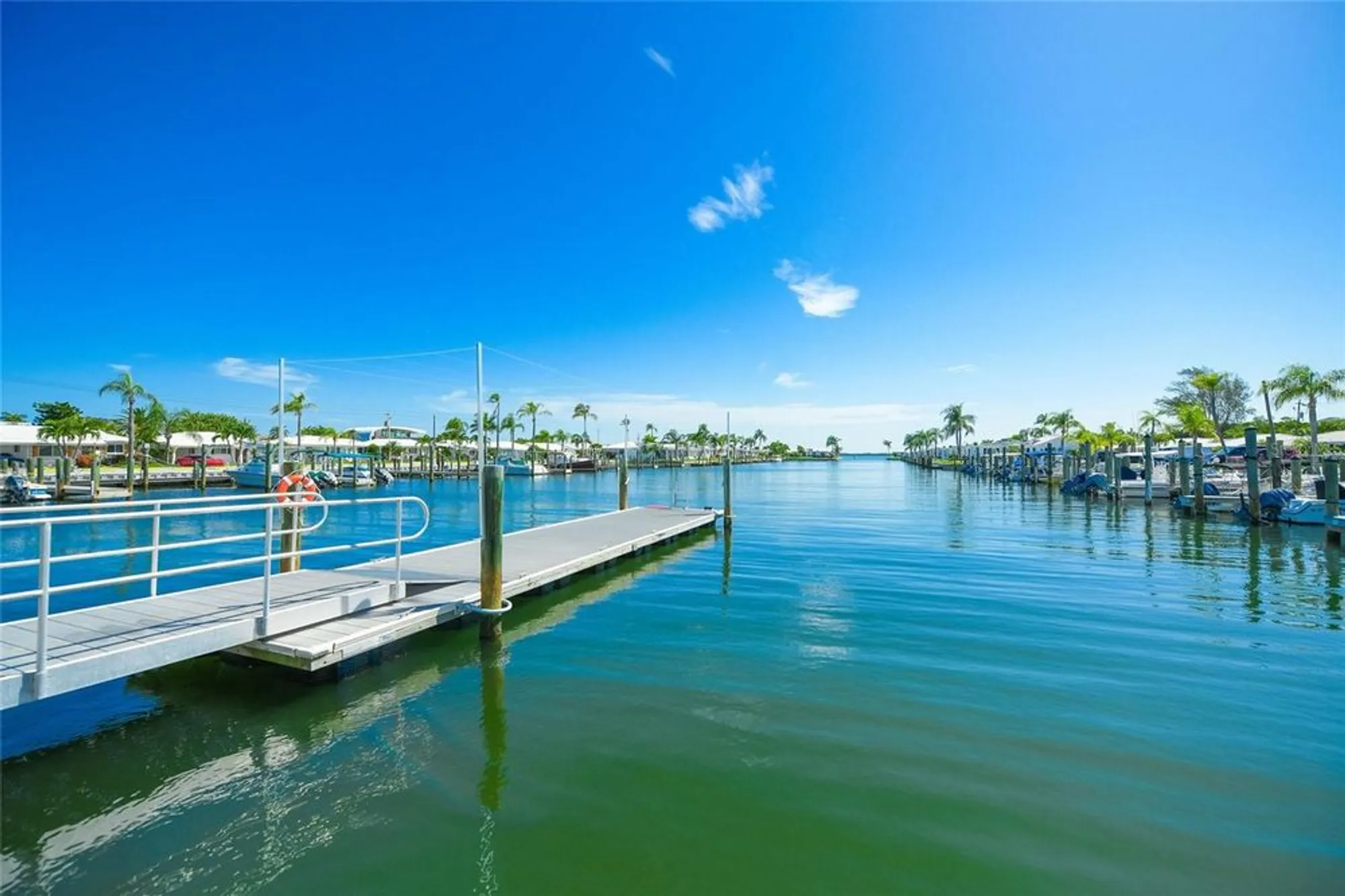 Property Slideshow image 27 of 39 | 738 el centro, Longboat Key, FL, 34228
