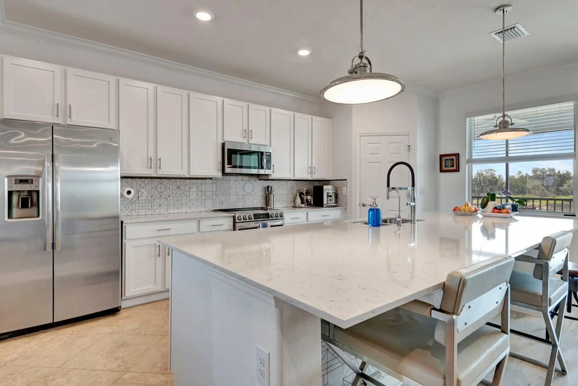 Property Slideshow image 10 of 85 | 915 tidewater shores loop, Bradenton, FL, 34208