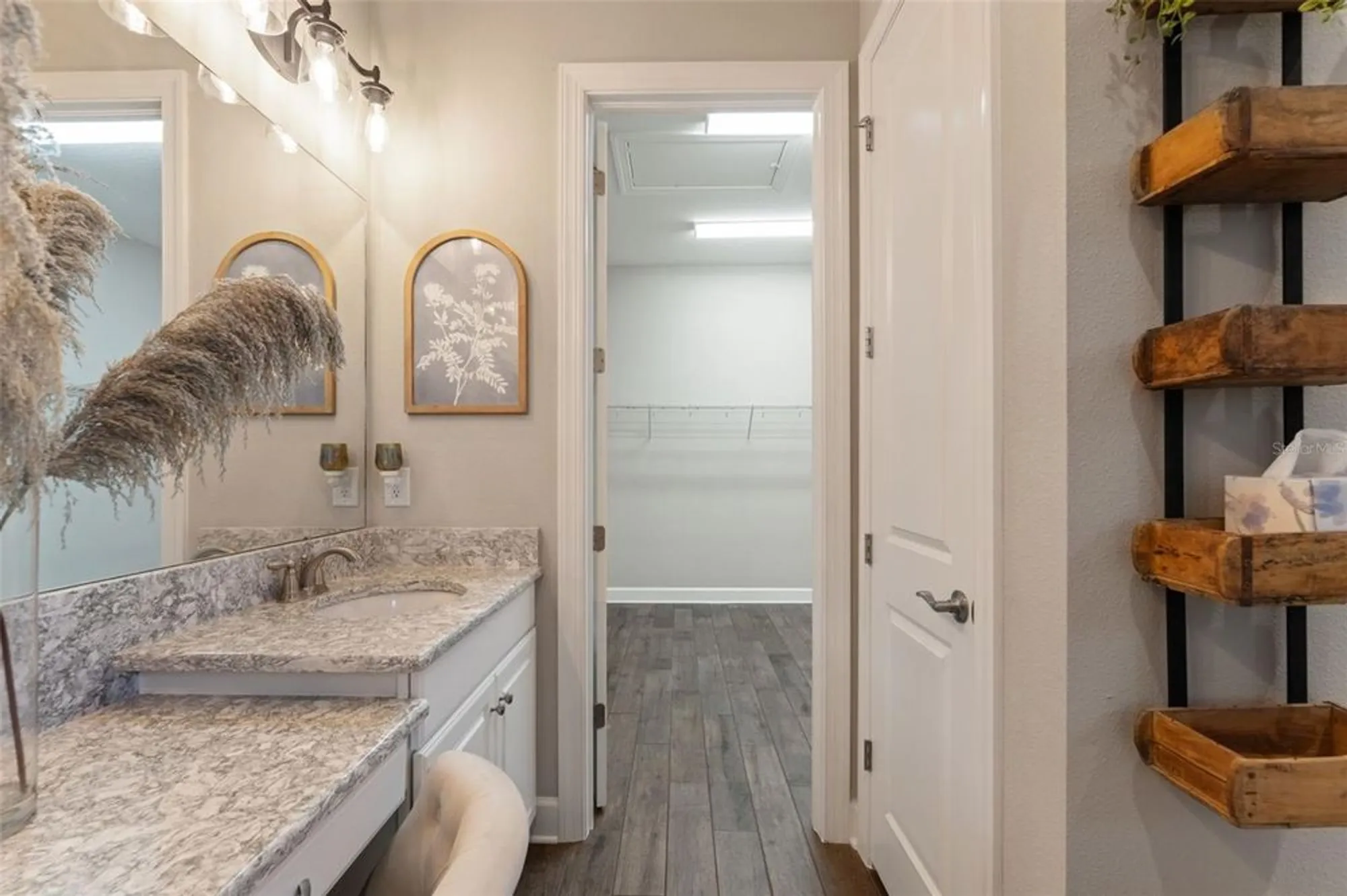 Property Slideshow image 38 of 76 | 11295 juglans dr, Odessa, FL, 33556