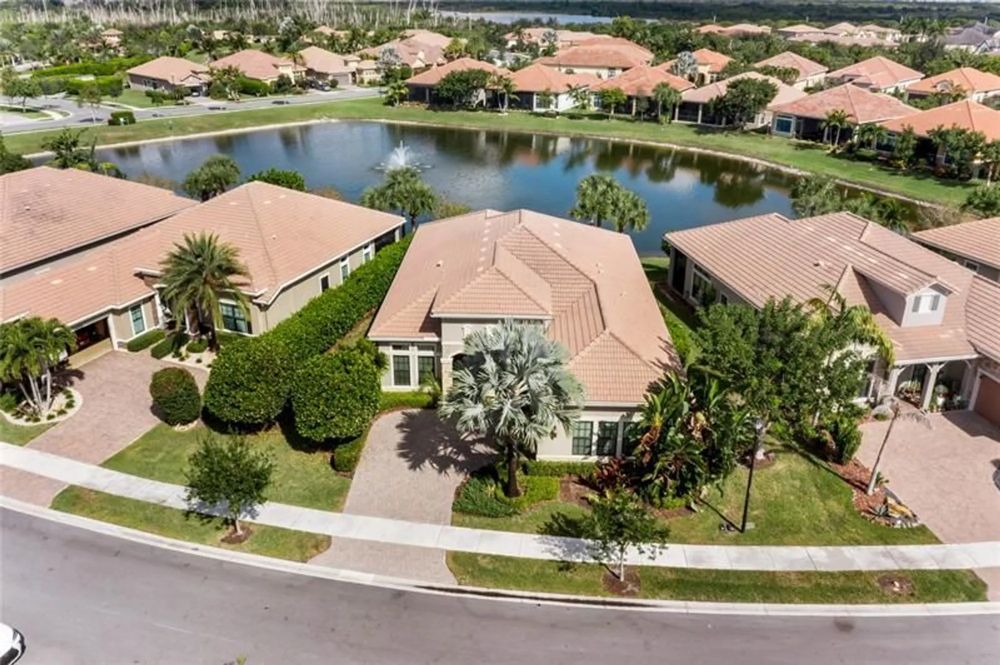 Property Slideshow image 6 of 72 | 11839 palermo rd, Parkland, FL, 33076