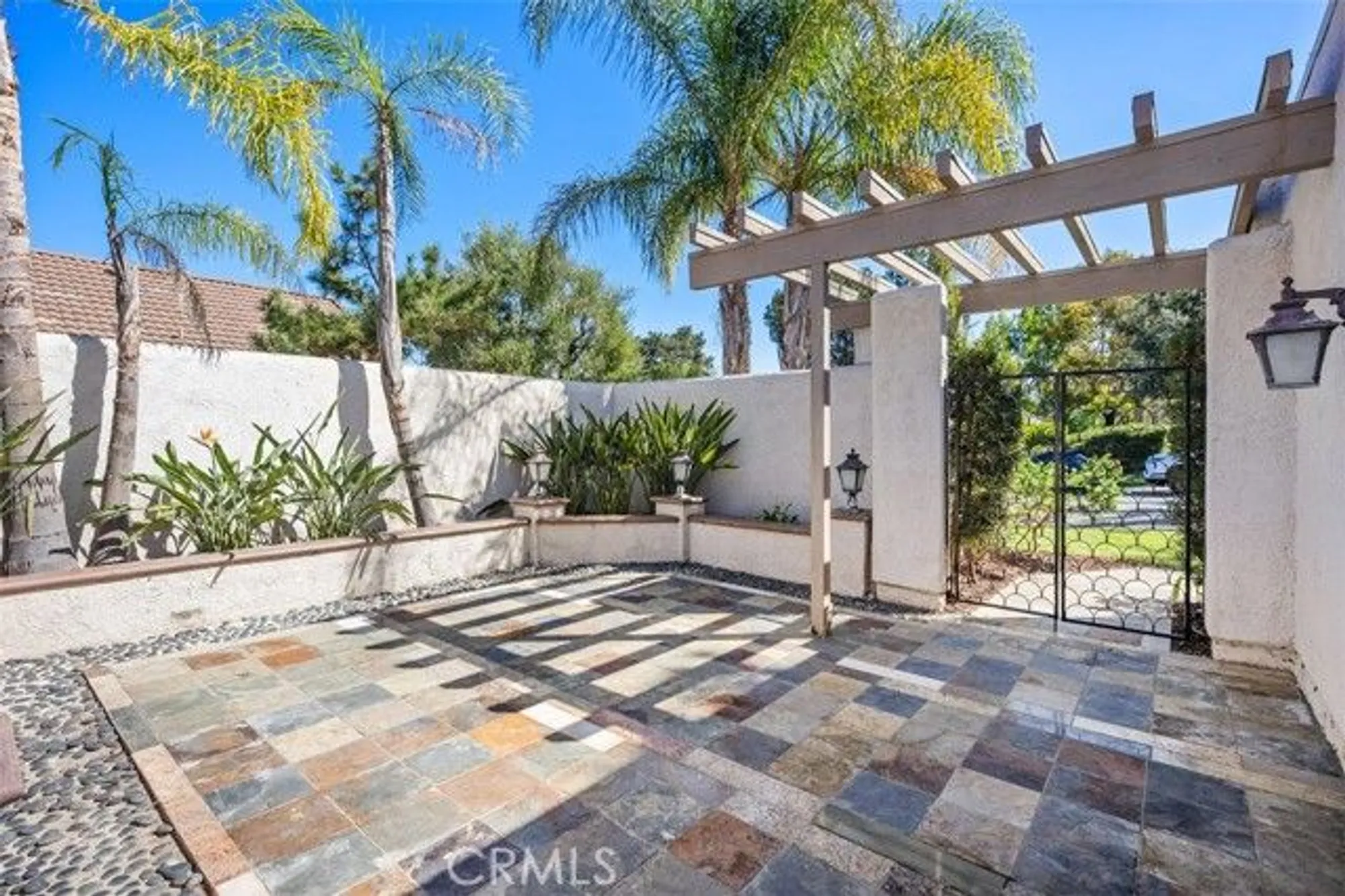 Property Slideshow image 8 of 51 | 5011 duverney, Laguna Woods, CA, 92637