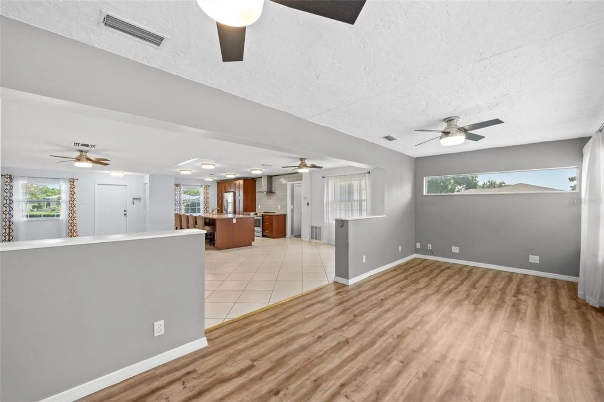 Property Slideshow image 30 of 70 | 7082 w country club dr n # 7082, Sarasota, FL, 34243