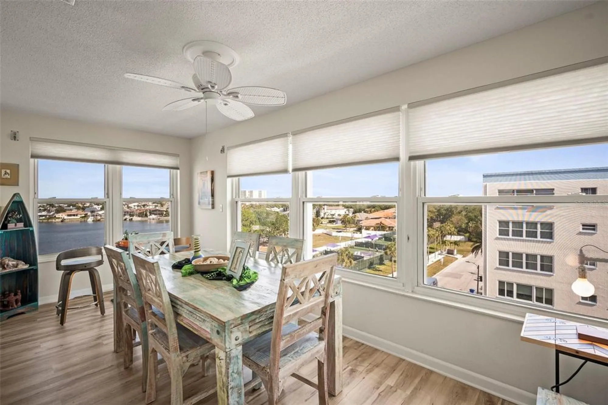 Property Slideshow image 16 of 32 | 2960 59th st 615, Gulfport, FL, 33707