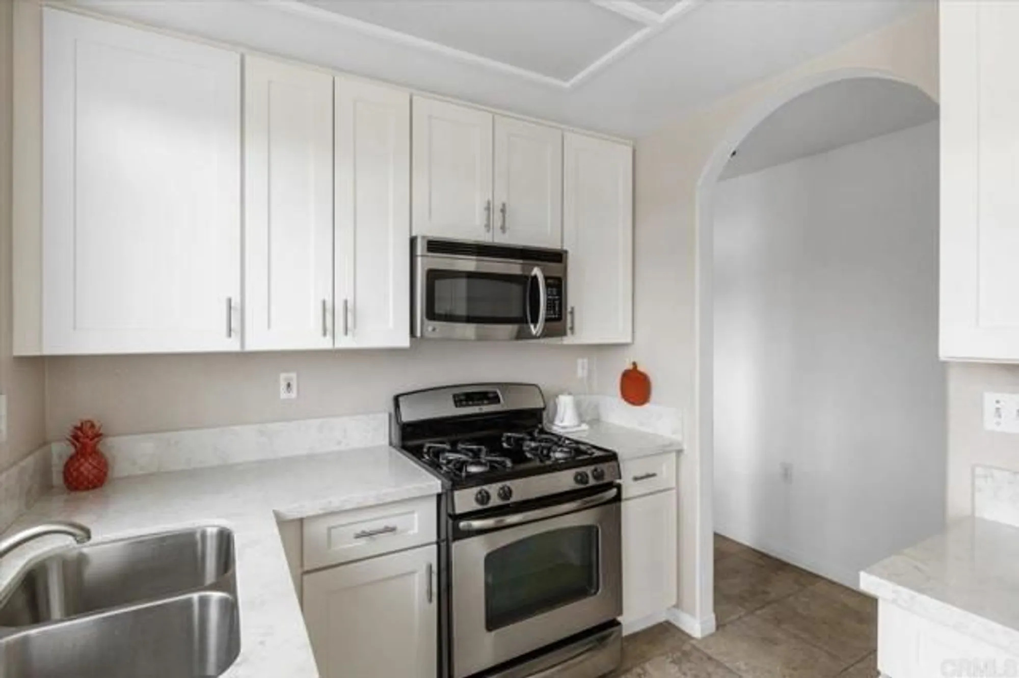 Property Slideshow image 12 of 24 | 3315 genoa way 96, Oceanside, CA, 92056