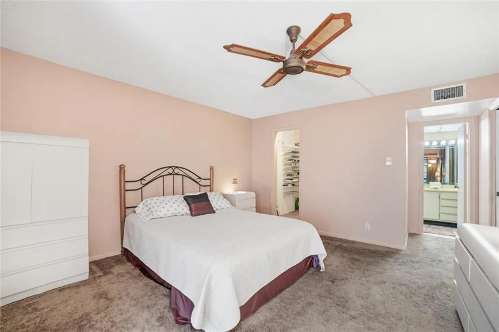 Property Slideshow image 16 of 40 | 7247 ashmont cir # 7247, Tamarac, FL, 33321