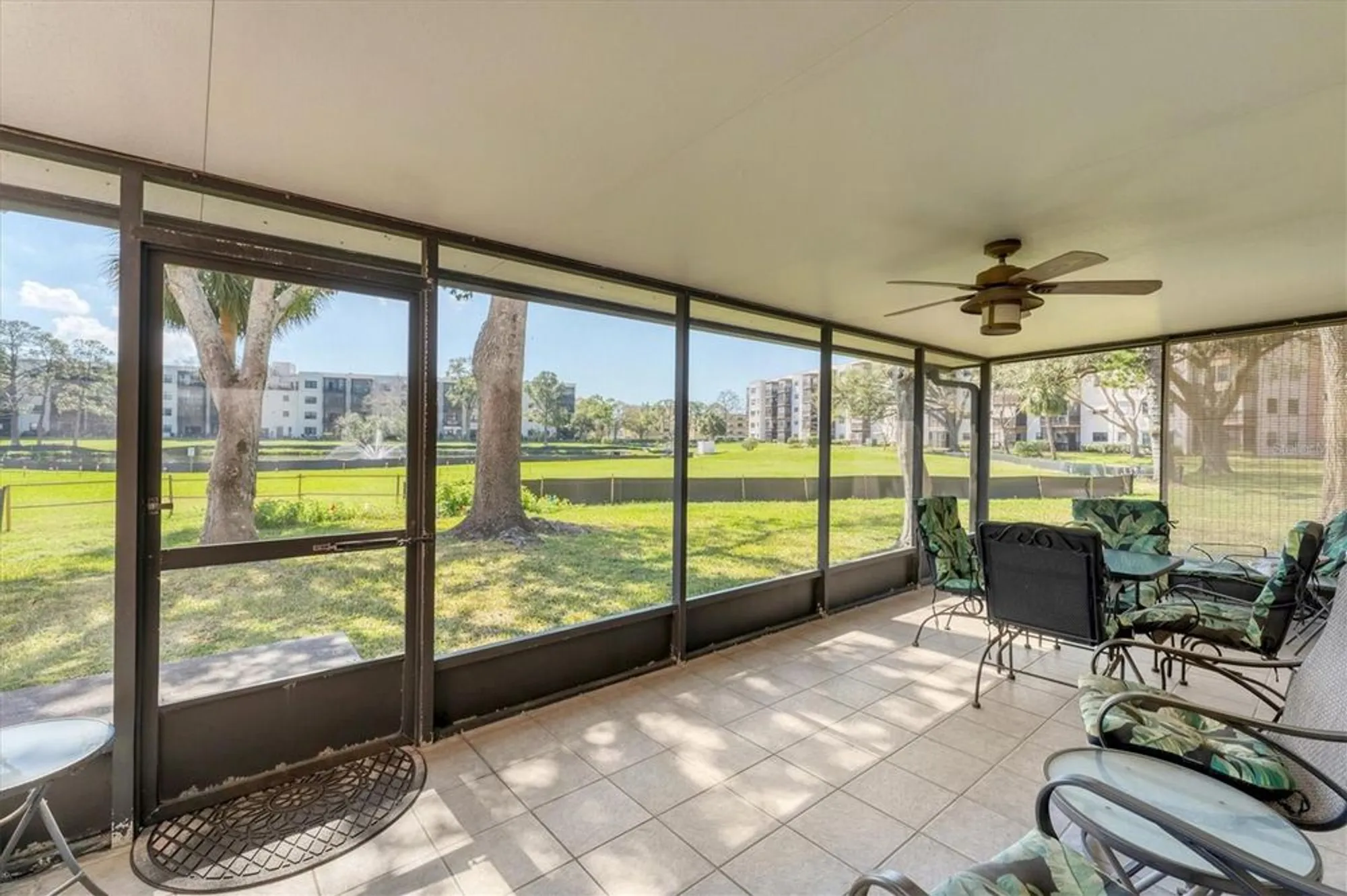 Property Slideshow image 5 of 40 | 8140 terrace garden dr n unit 103, Saint Petersburg, FL, 33709