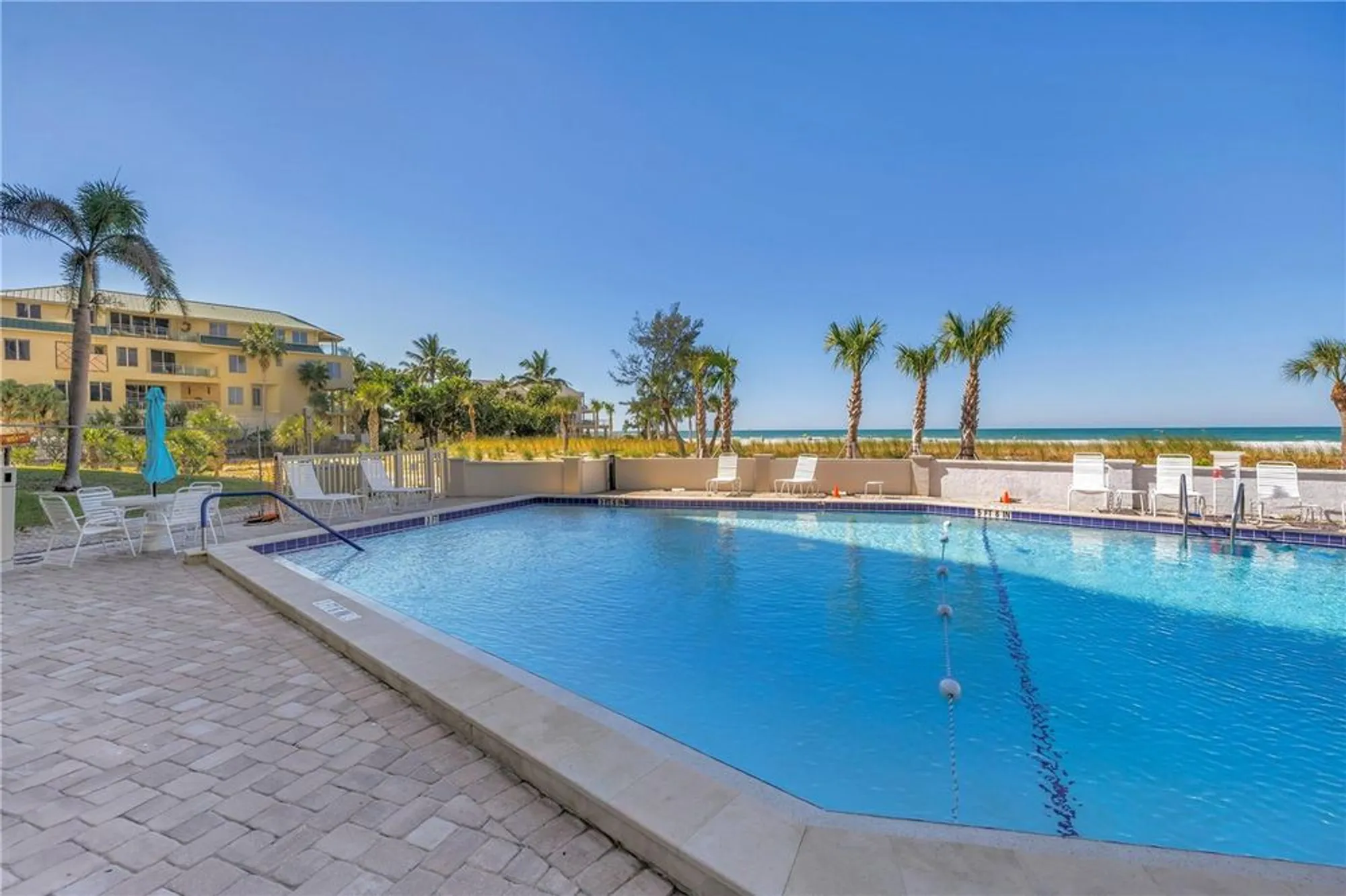 Property Slideshow image 41 of 60 | 111 whispering sands cir # v38, Sarasota, FL, 34242