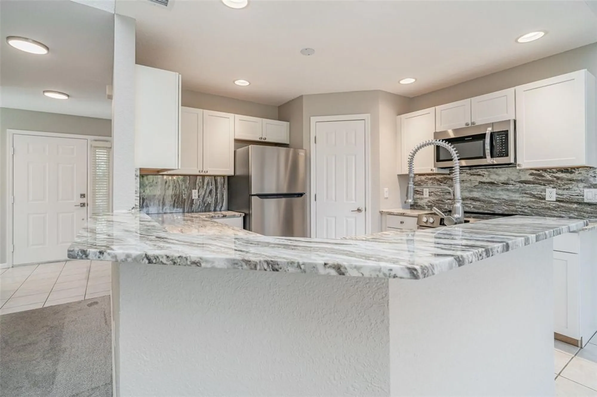 Property Slideshow image 6 of 55 | 3101 club dr 220, Port Charlotte, FL, 33953