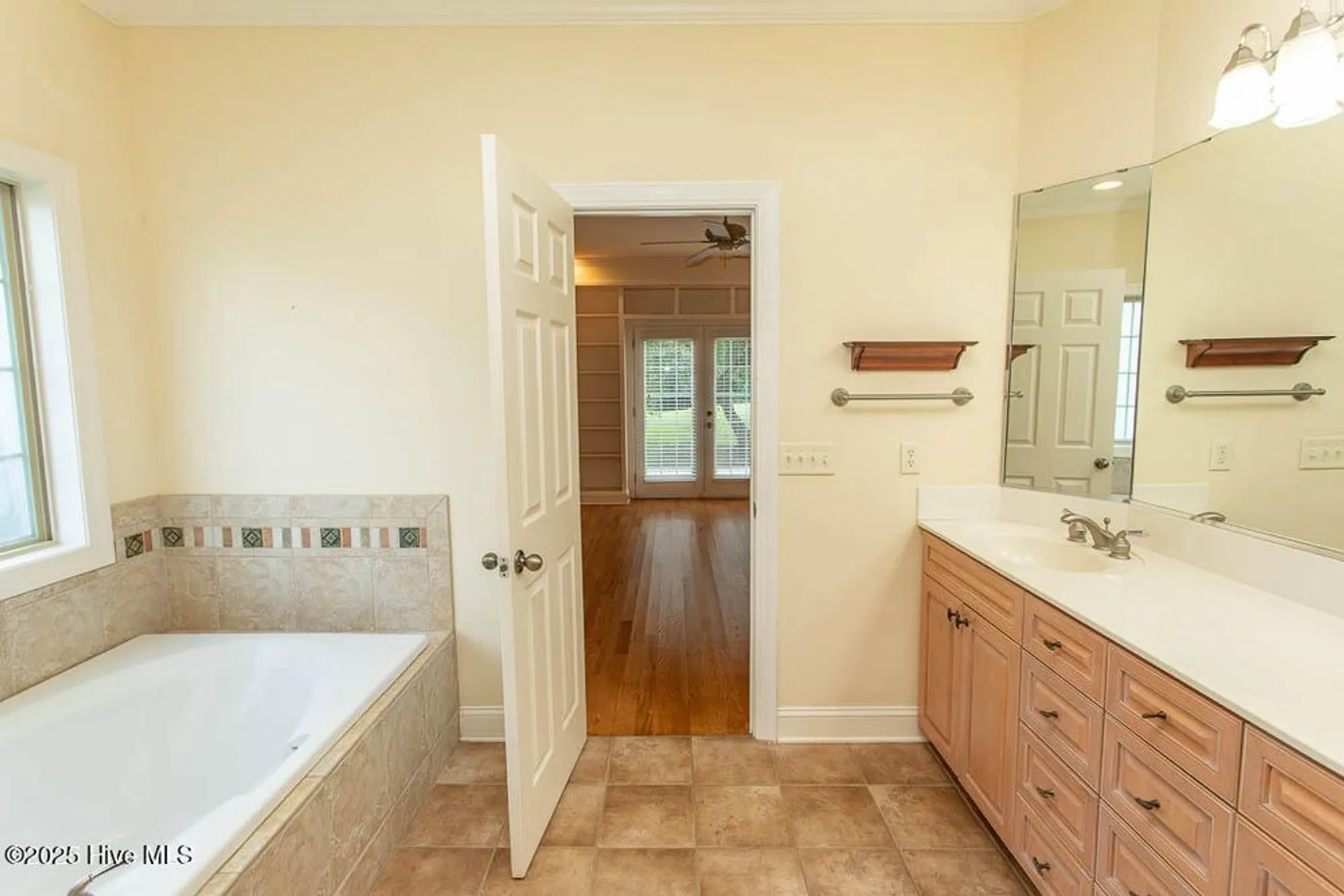 Property Slideshow image 28 of 76 | 62 abbington pl, Ocean Isle Beach, NC, 28469