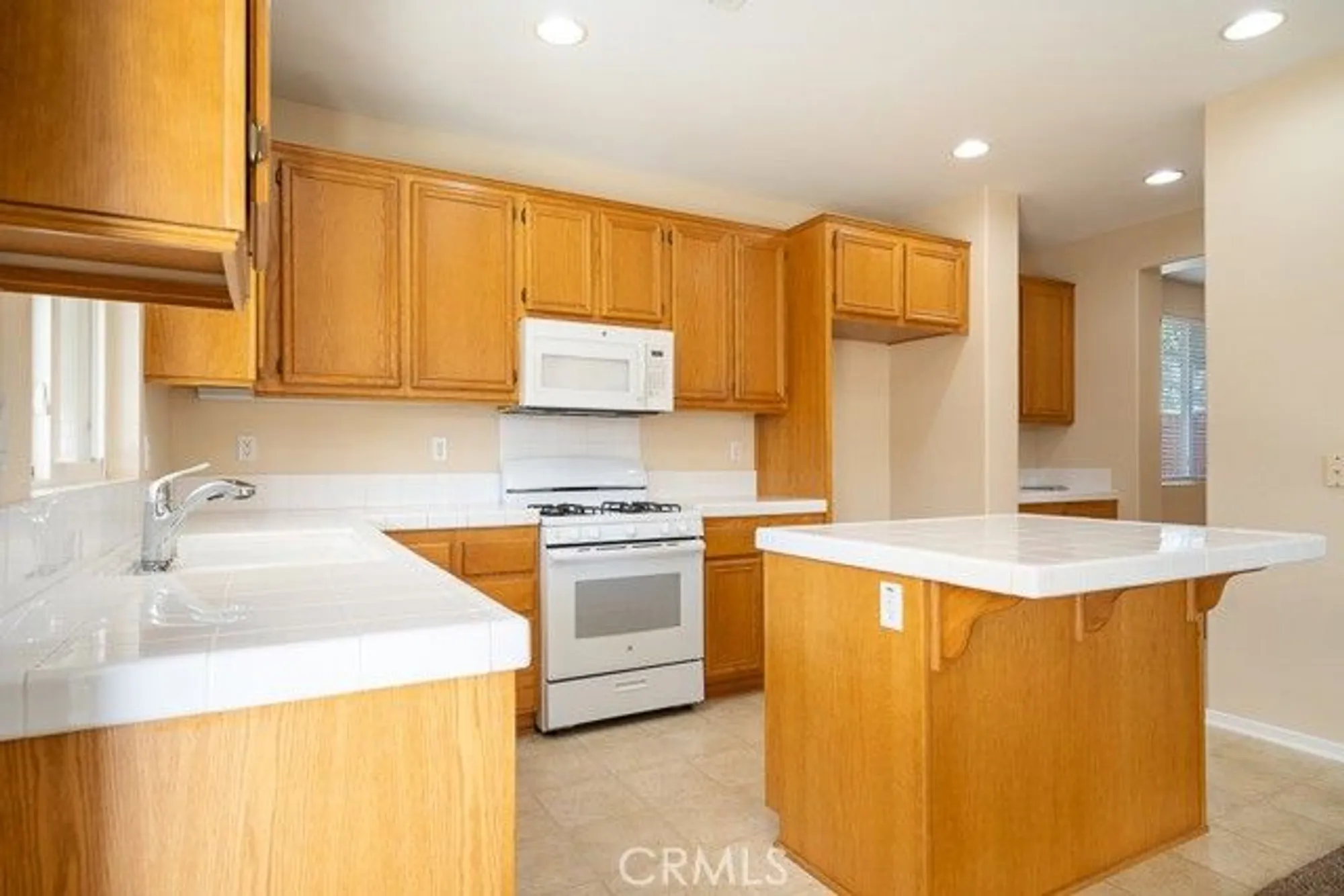 Property Slideshow image 11 of 56 | 241 carner ln, Hemet, CA, 92545