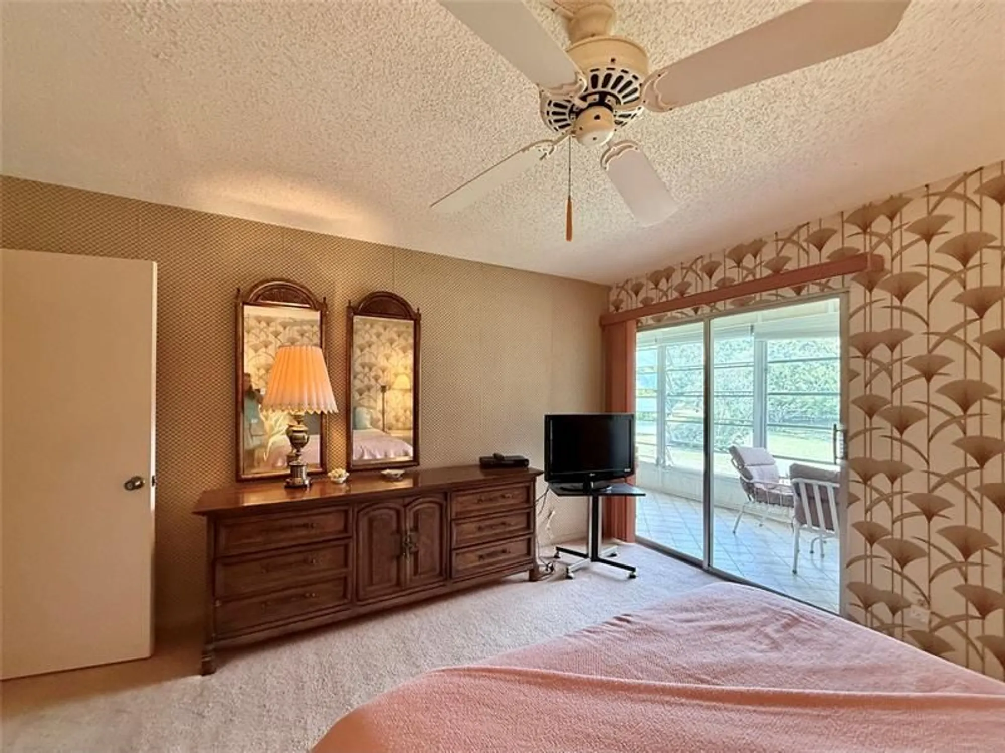 Property Slideshow image 21 of 34 | 2504 antigua ter apt d2, Coconut Creek, FL, 33066