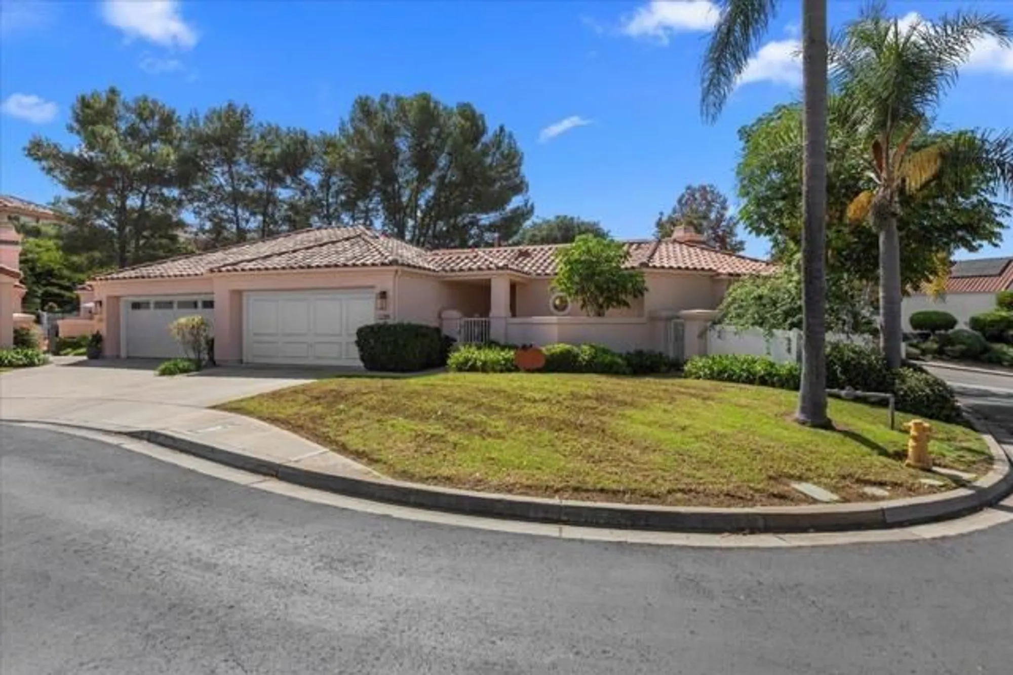 Property Slideshow image 4 of 45 | 1299 via apuesto, San Marcos, CA, 92078