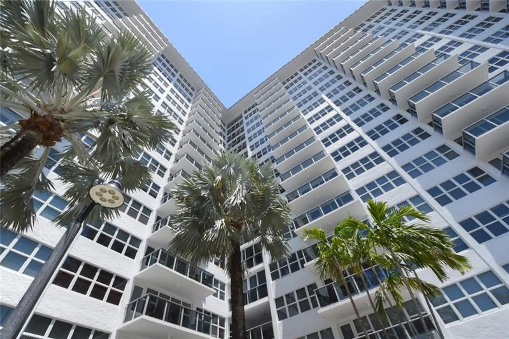 Property Slideshow image 29 of 34 | 3333 ne 34th st 1011, Fort Lauderdale, FL, 33308