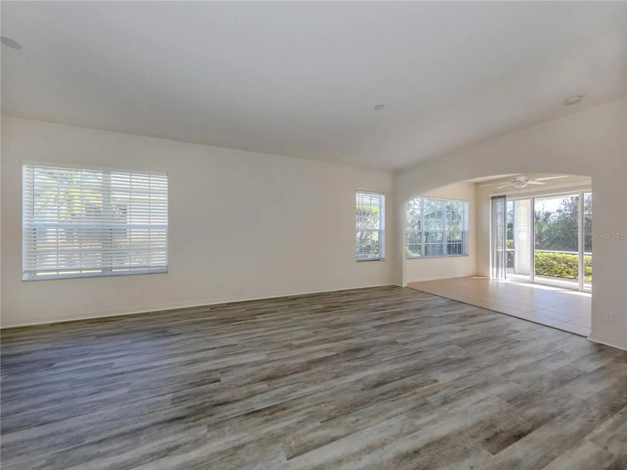 Property Slideshow image 8 of 33 | 1622 monarch dr # 1622, Venice, FL, 34293