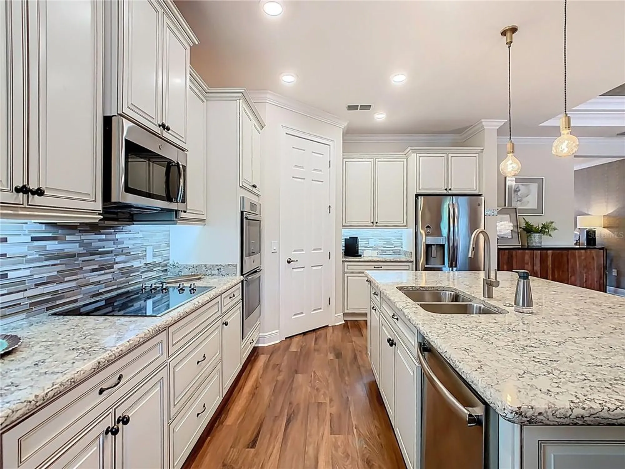 Property Slideshow image 21 of 67 | 418 treviso dr, Kissimmee, FL, 34759