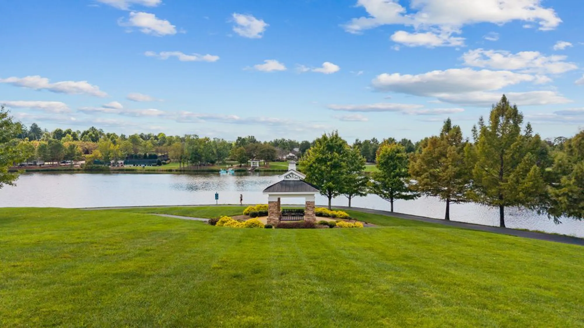 Property Slideshow image 32 of 84 | 102 drummers way, Mount Juliet, TN, 37122