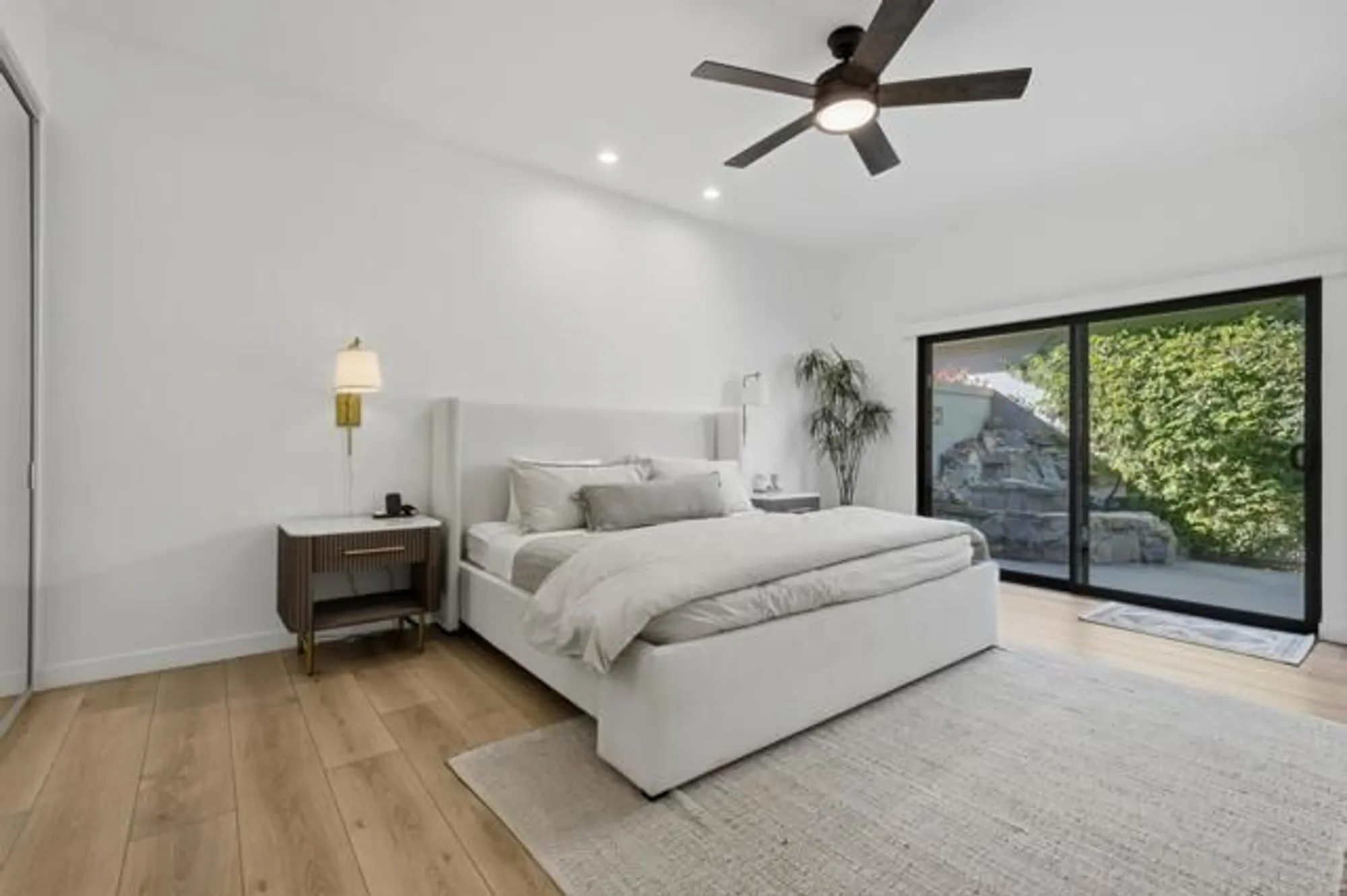 Property Slideshow image 19 of 35 | 54860 oak tree a32, La Quinta, CA, 92253