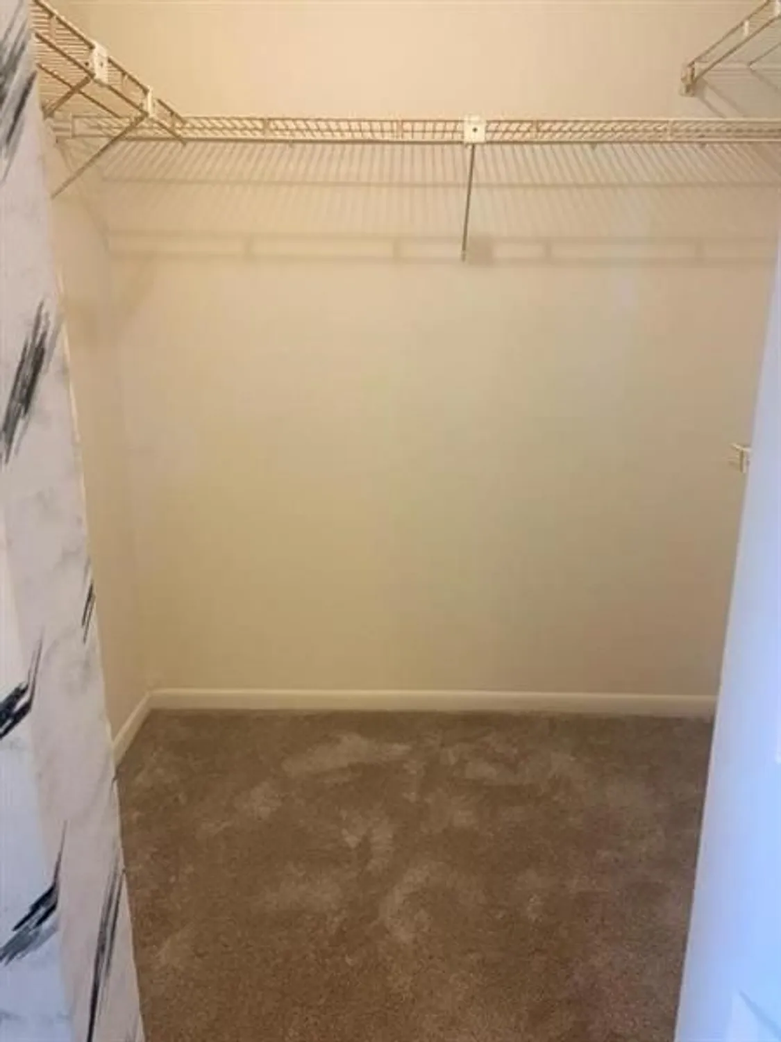 Property Slideshow image 5 of 10 | 6001 nw 61st ave 105, Tamarac, FL, 33319