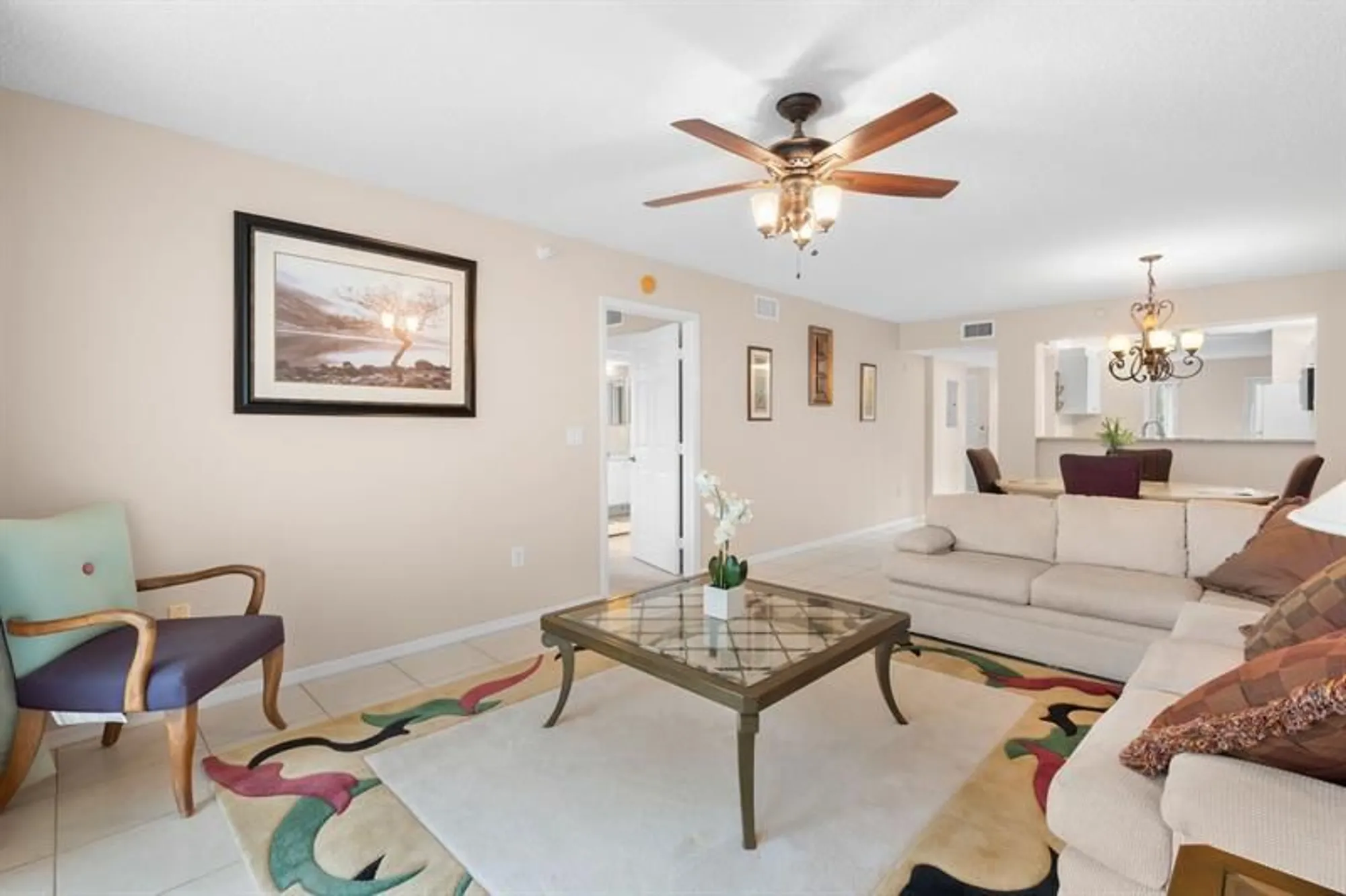 Property Slideshow image 12 of 24 | 7763 southampton ter 215, Tamarac, FL, 33321