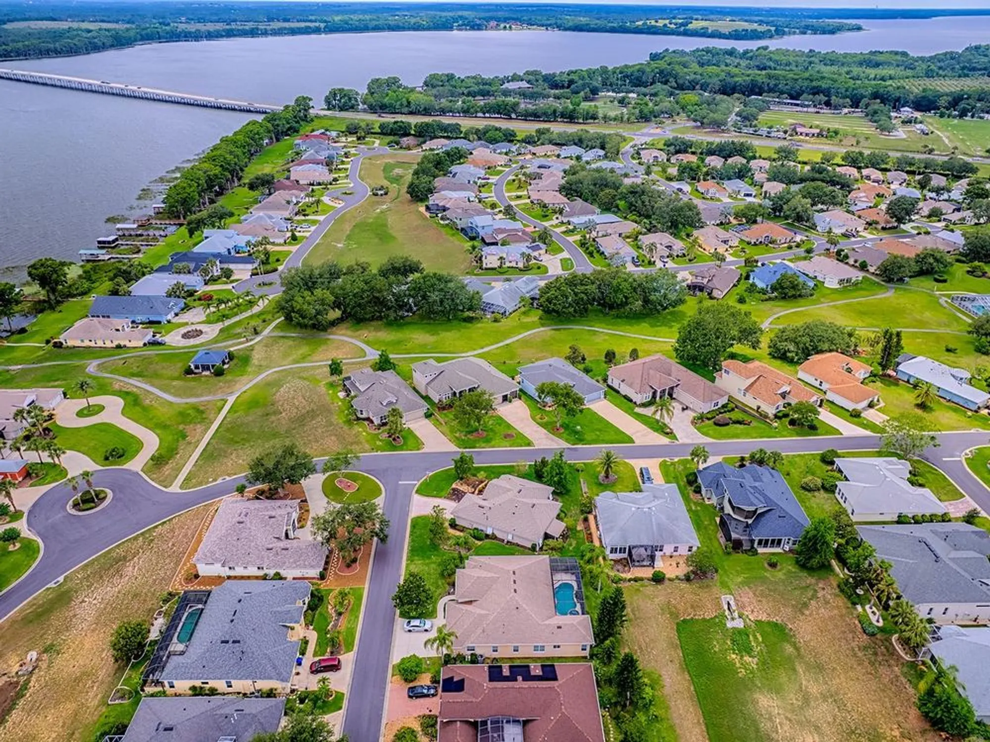 Property Slideshow image 61 of 89 | 3001 lake huron ln, Tavares, FL, 32778