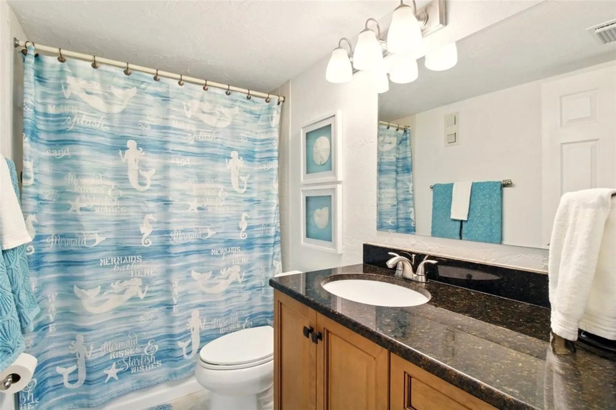 Property Slideshow image 14 of 29 | 7625 sun island dr 304, South Pasadena, FL, 33707