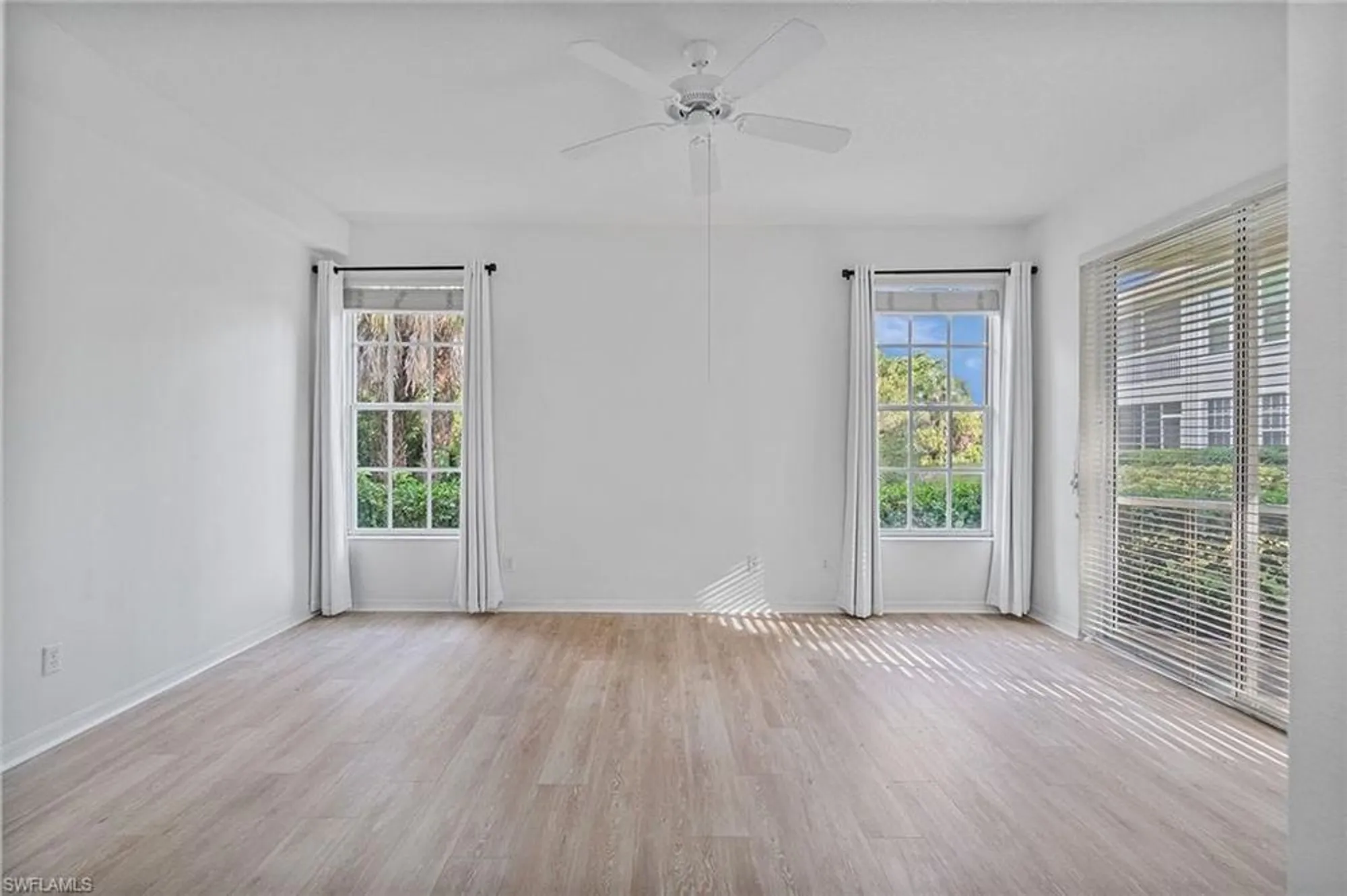 Property Slideshow image 7 of 22 | 24370 sandpiper isle way unit 105, Bonita Springs, FL, 34134