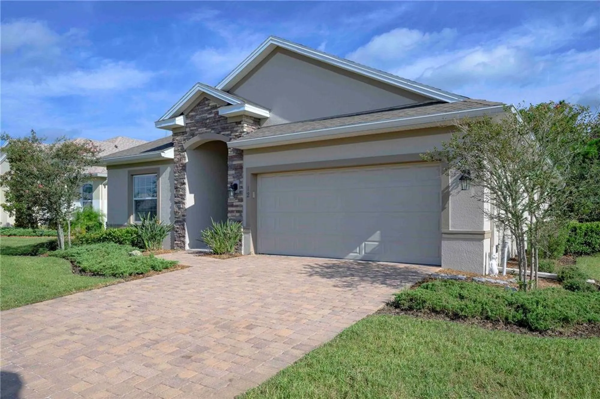 Property Slideshow image 2 of 42 | 12 huntington pl, Ormond Beach, FL, 32174