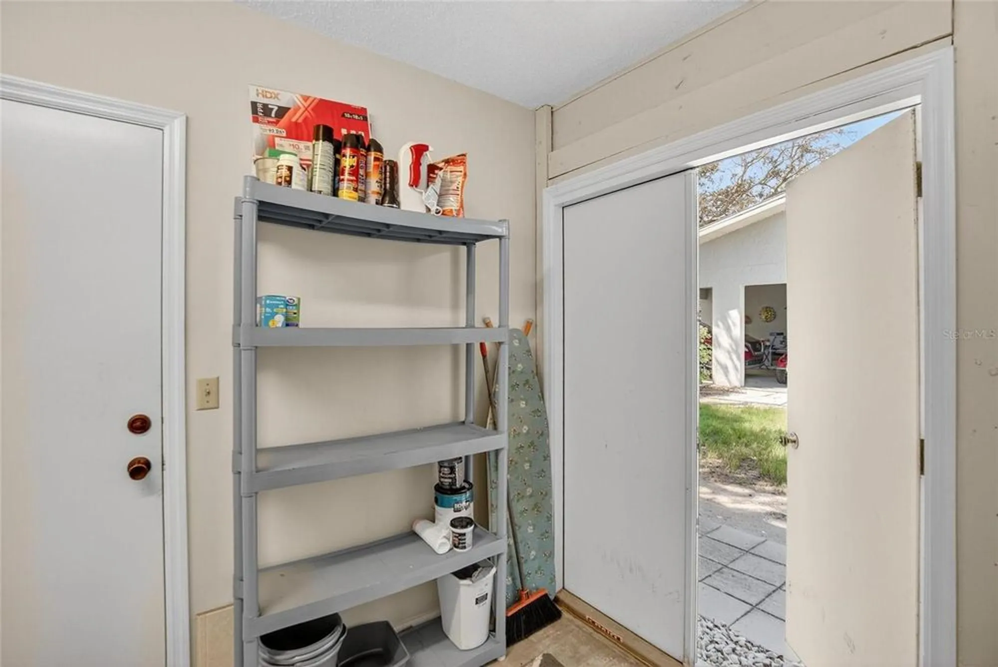 Property Slideshow image 41 of 84 | 1015 harefield cir # 1015, Sun City Center, FL, 33573