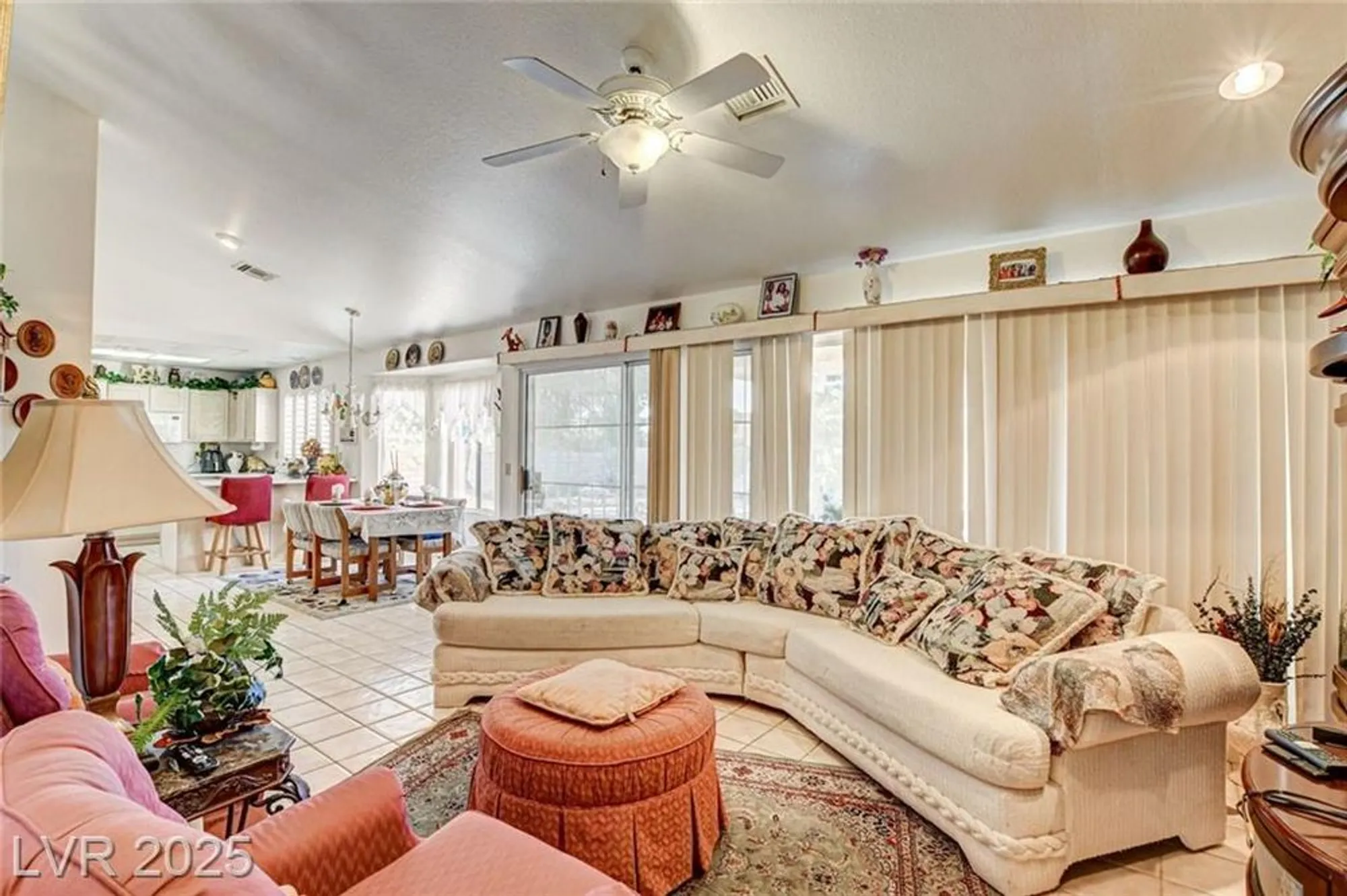 Property Slideshow image 15 of 48 | 8844 sunny mead ct, Las Vegas, NV, 89134