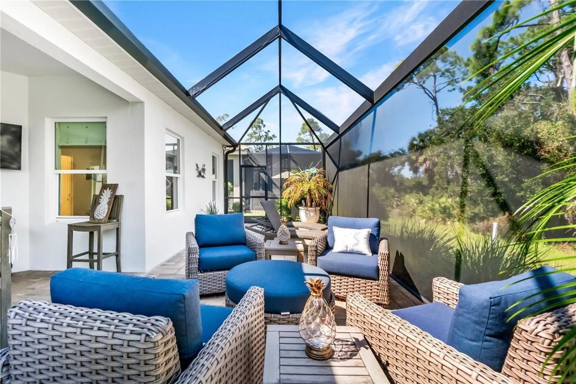 Property Slideshow image 42 of 67 | 12938 true blue cir, Bradenton, FL, 34211