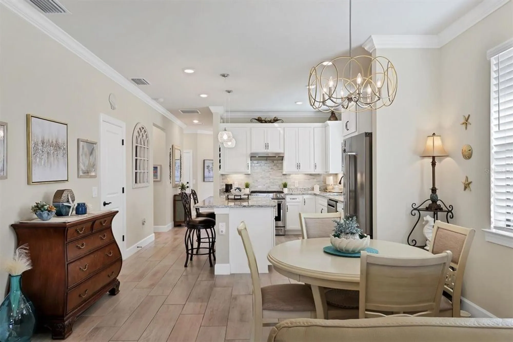 Property Slideshow image 11 of 78 | 6918 hanover ct, Lakewood Ranch, FL, 34202