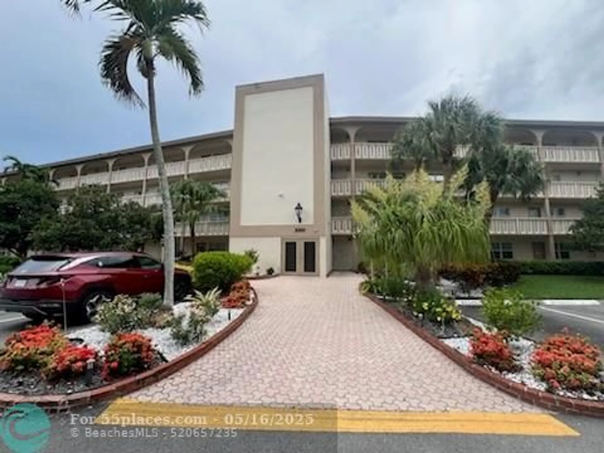 Property Slideshow image 1 of 20 | 3301 aruba way h3, Coconut Creek, FL, 33066