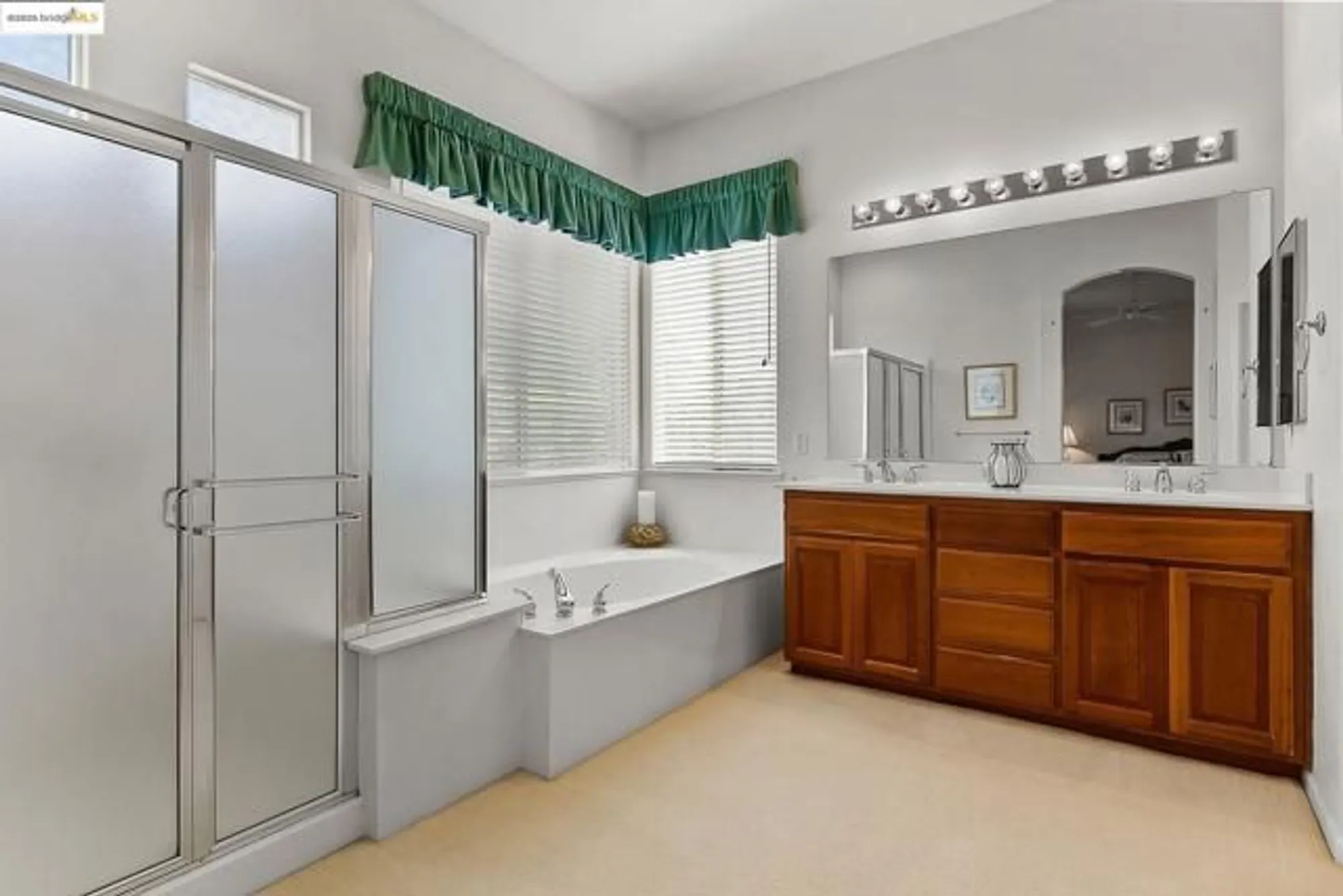 Property Slideshow image 31 of 55 | 1503 bismarck ln, Brentwood, CA, 94513