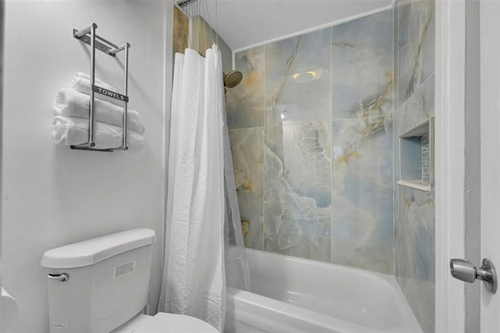 Property Slideshow image 26 of 55 | 9090 lime bay blvd apt 112, Tamarac, FL, 33321