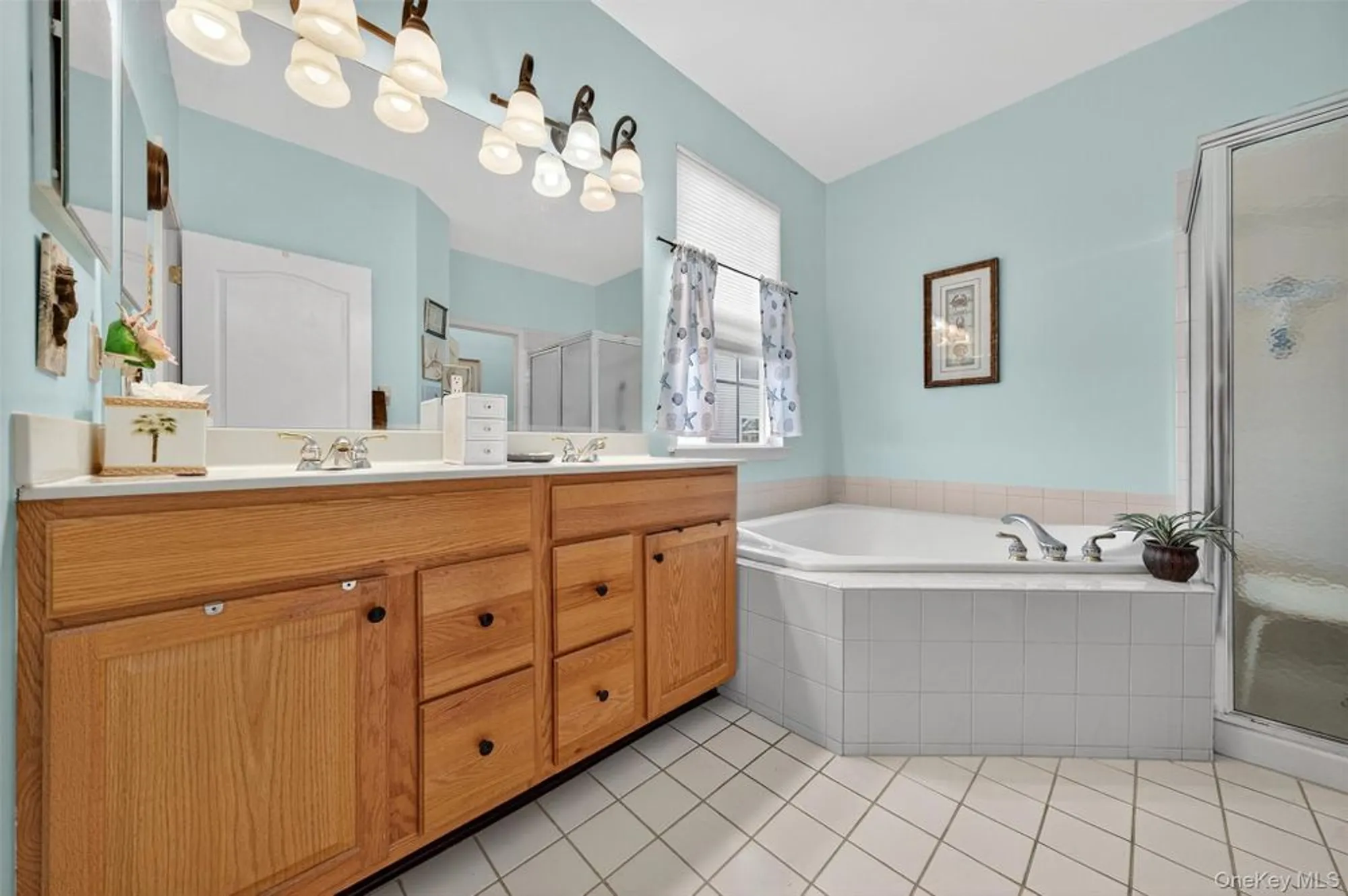 Property Slideshow image 23 of 35 | 24 juniper cir, Middletown, NY, 10940