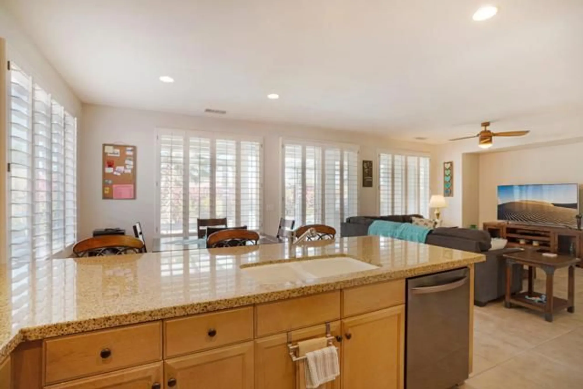 Property Slideshow image 14 of 83 | 60920 living stone dr, La Quinta, CA, 92253